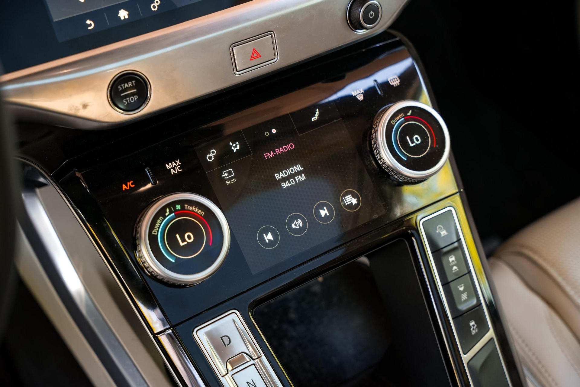 Jaguar I-PACE EV400 SE 90 kWh 2018  16