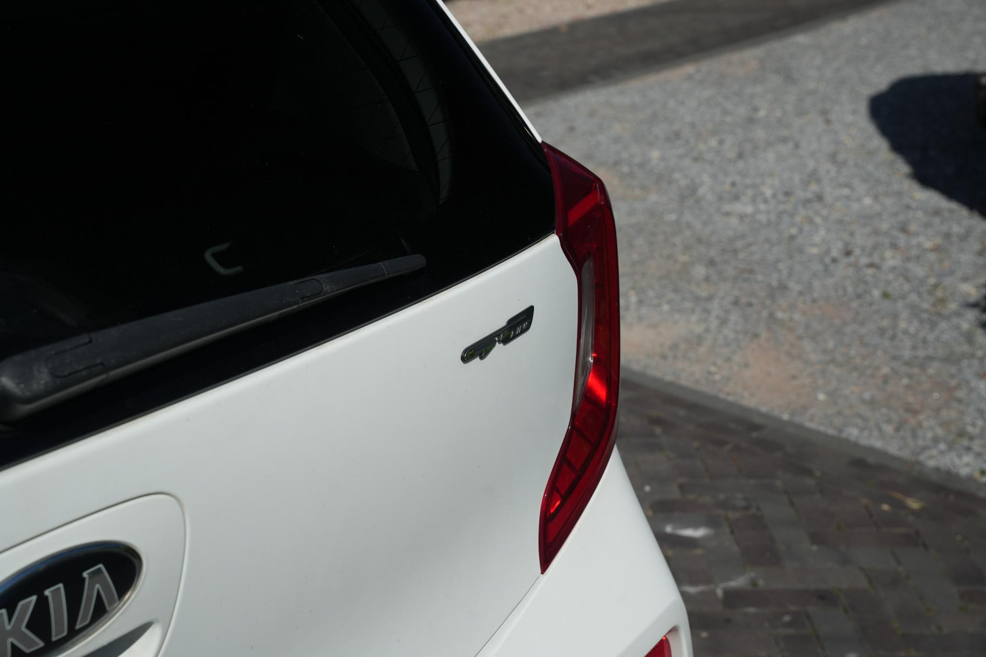 Kia Picanto 1.2 CVVT DynamicPlusLine 2018 Clear White (UD) 11