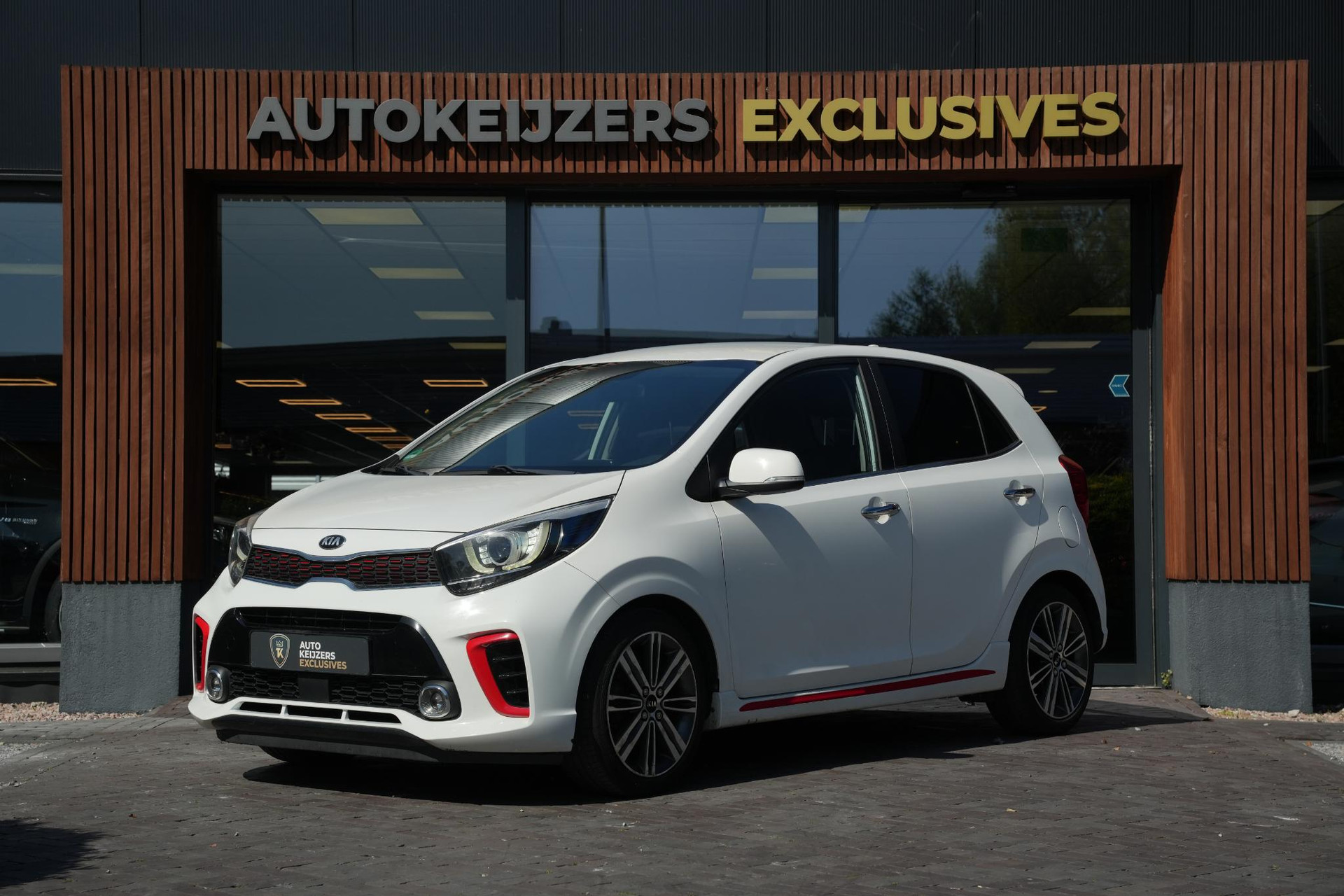 Kia Picanto 1.2 CVVT DynamicPlusLine 2018 Clear White (UD) 6