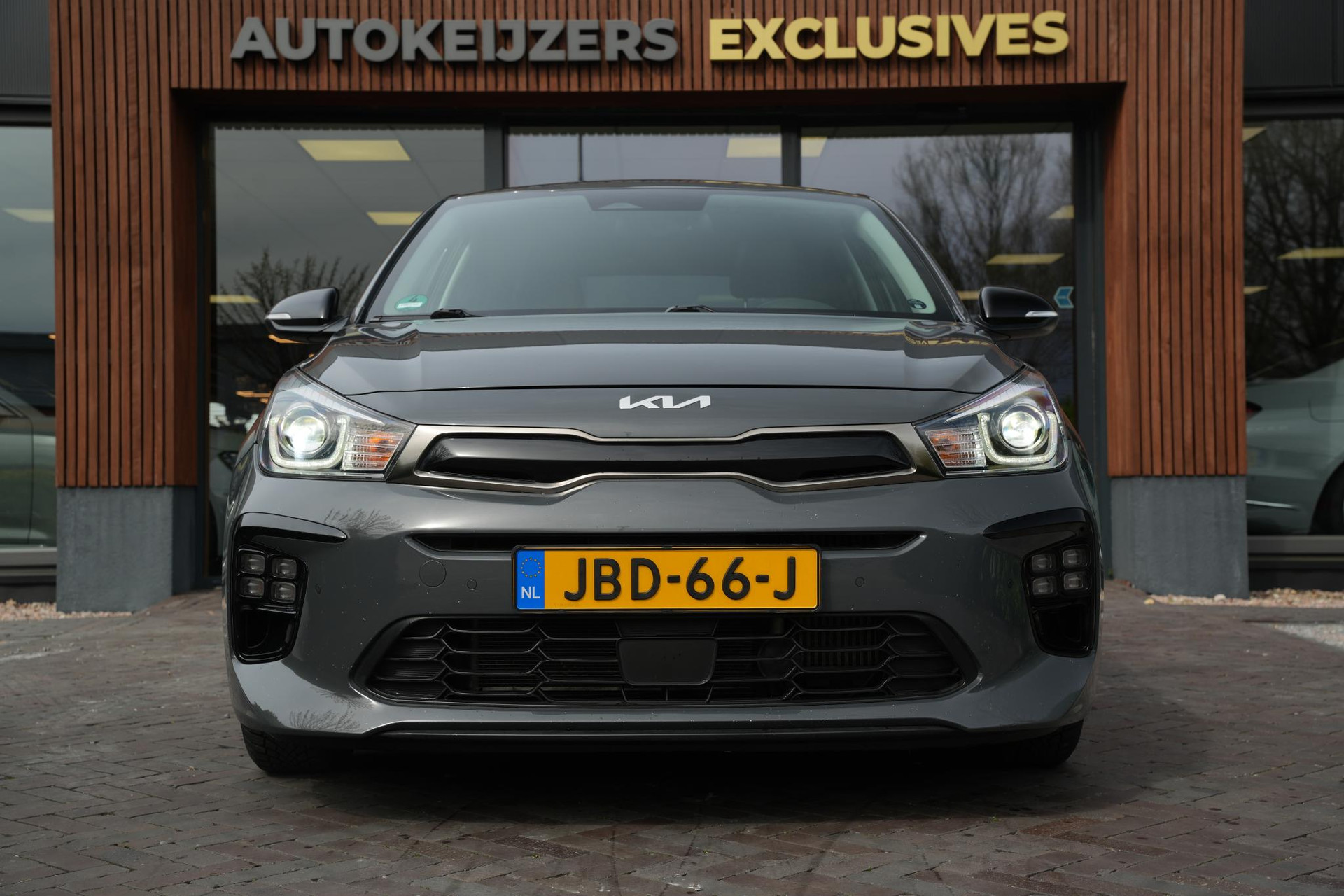 Kia Rio 1.0 T-GDi MHEV DynamicLine 2023 Perennial Gray Metallic (PRG) 3