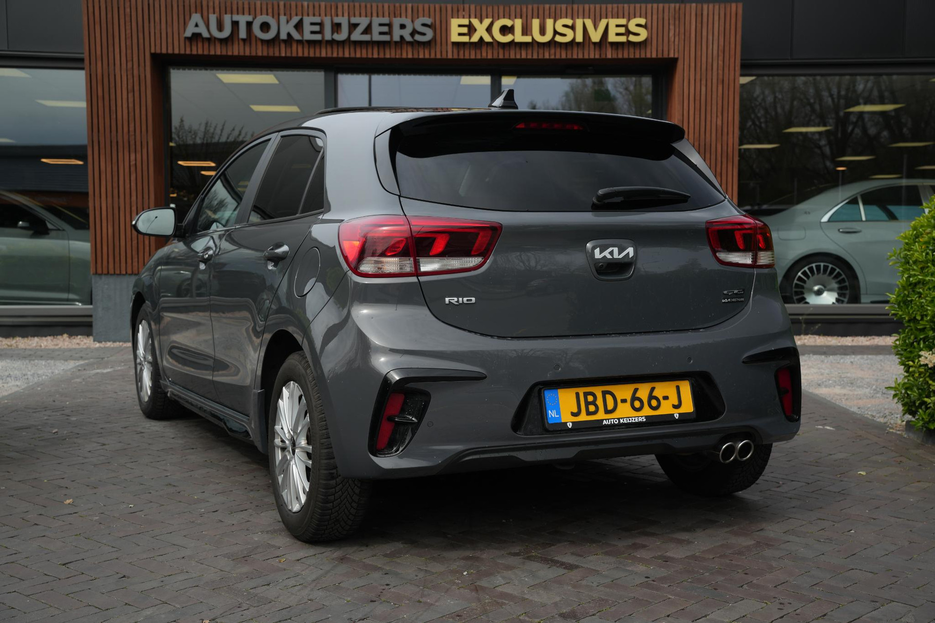 Kia Rio 1.0 T-GDi MHEV DynamicLine 2023 Perennial Gray Metallic (PRG) 7
