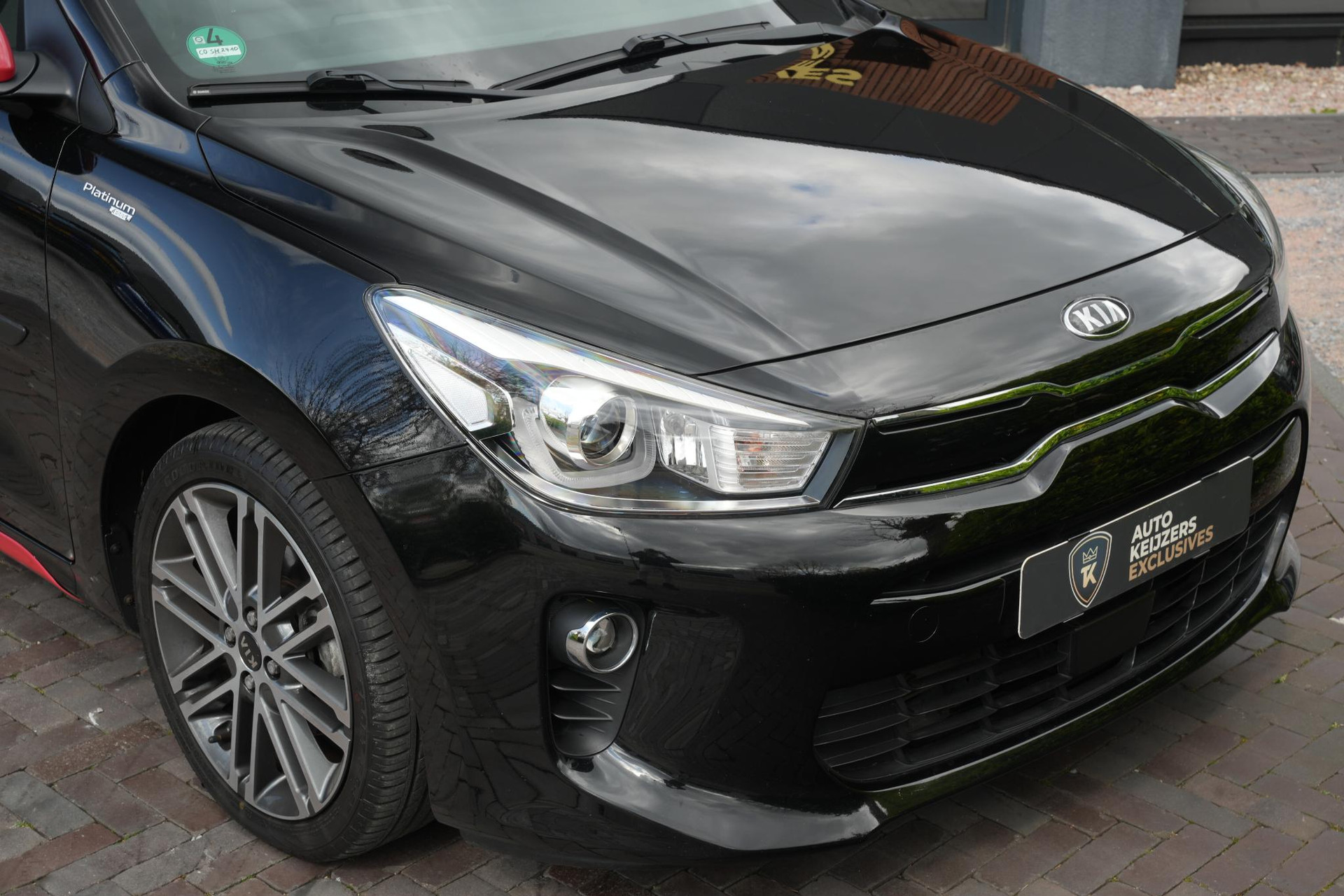 Kia Rio 1.0 TGDI Platinum Edition 2017 Aurora Black Pearl (ABP) 10