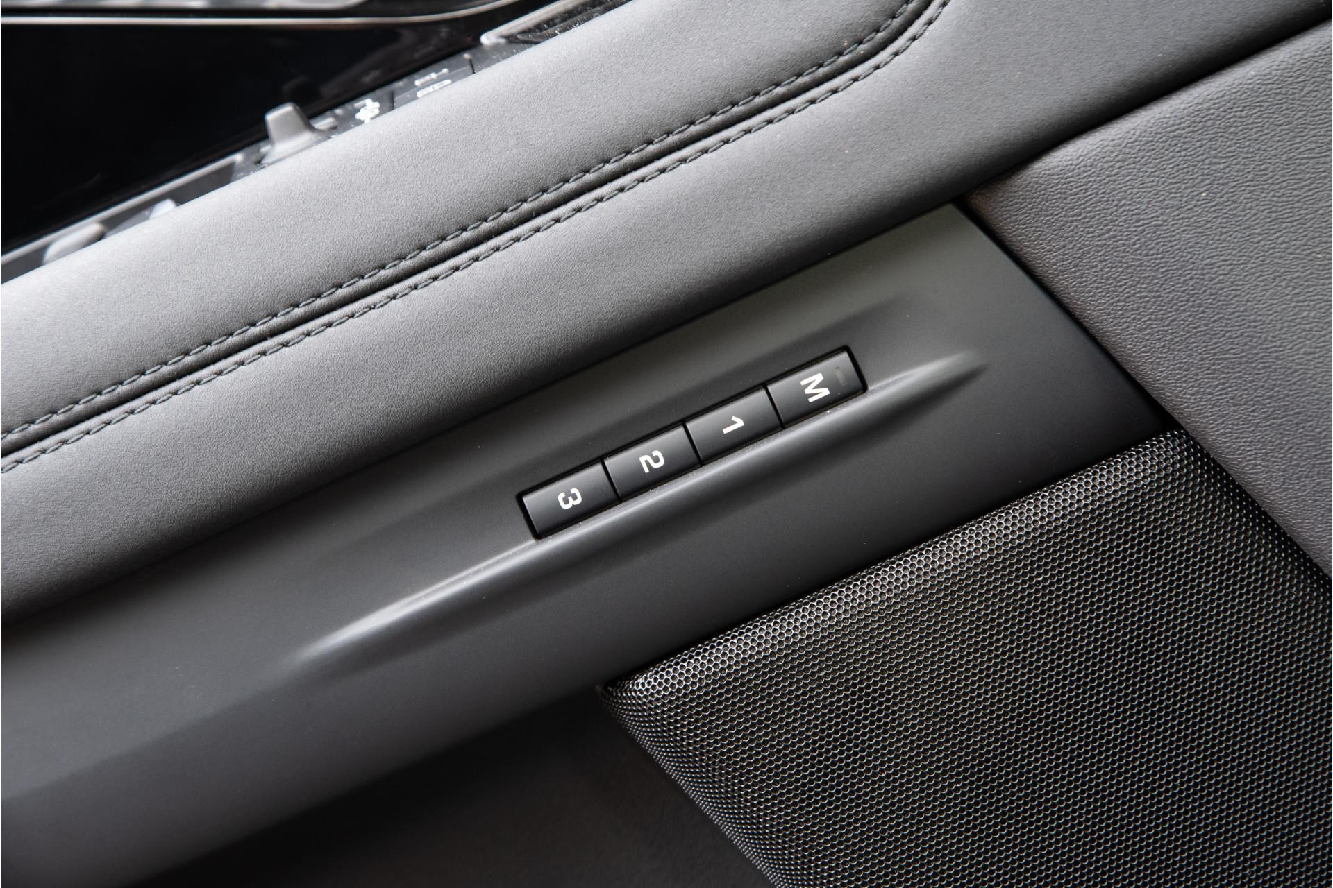 Land Rover Range Rover Evoque 1.5 P300e AWD R-Dynamic HSE 2022  23