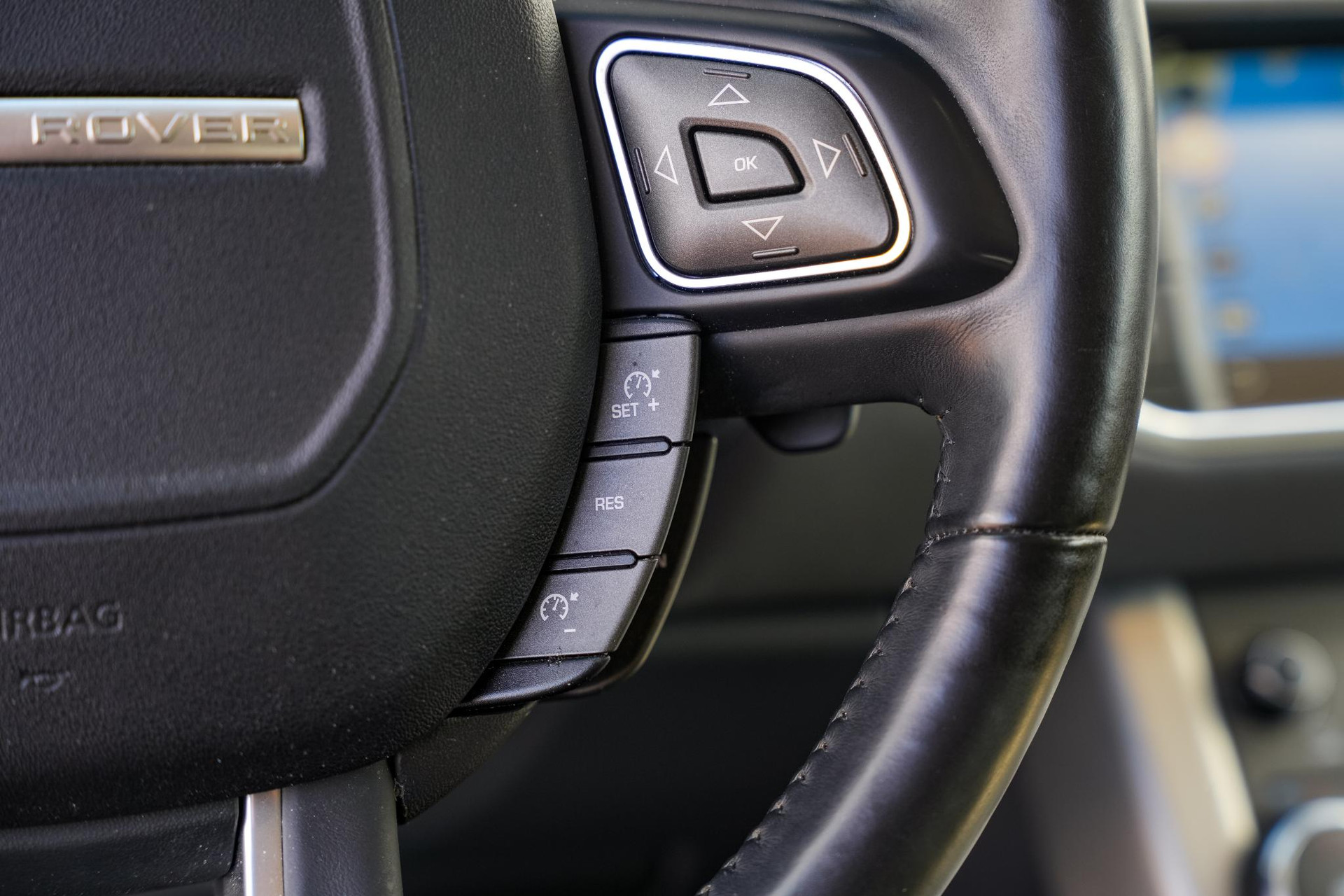 Land Rover Range Rover Evoque 2.0 Si4 SE Dynamic 2016 AINTREE GREEN 21