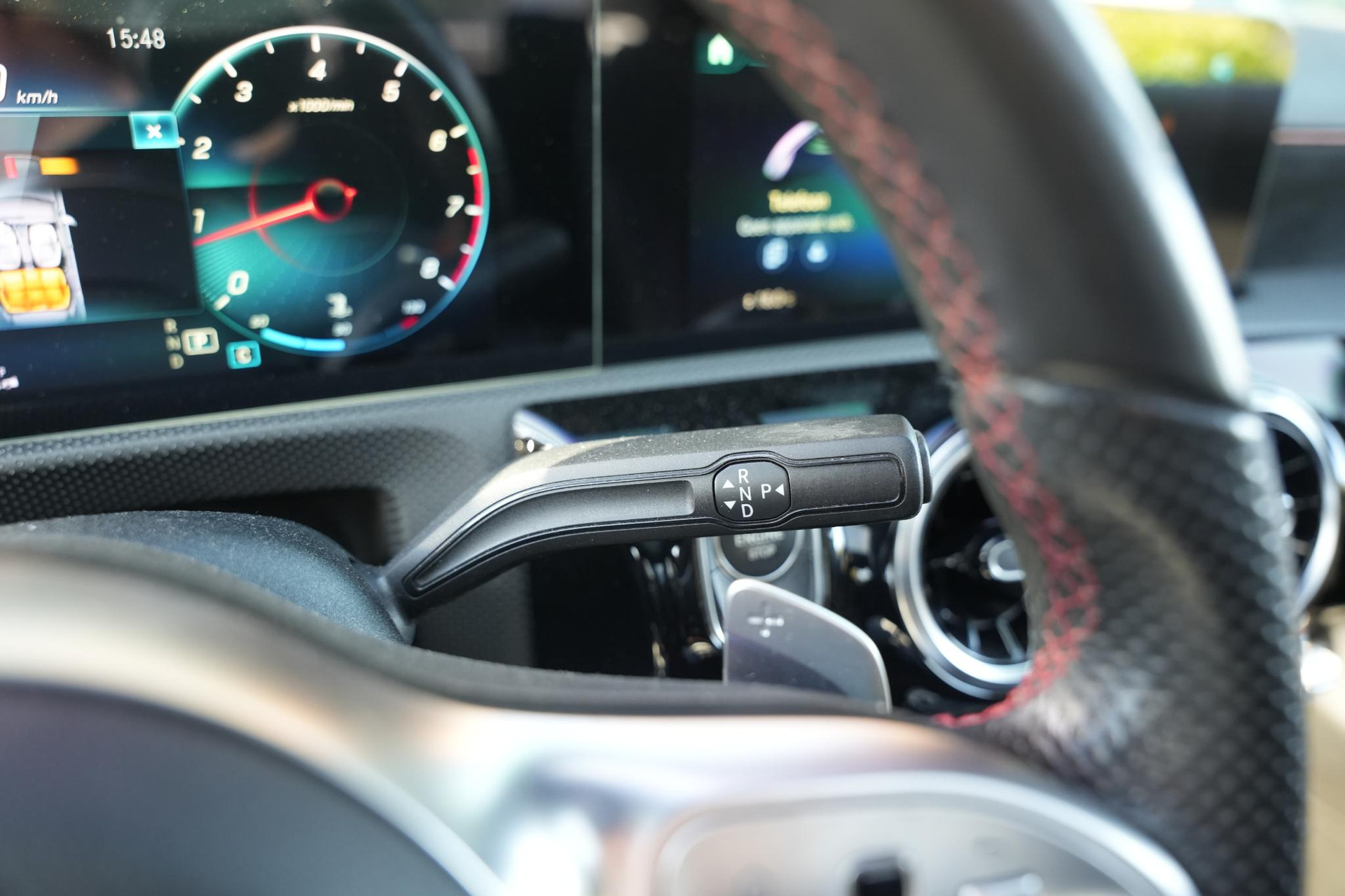 Mercedes-Benz A-Klasse 200 Business Solution AMG 2020 IRIDIUM SILVER - METALLIC FINISH (775U) 29