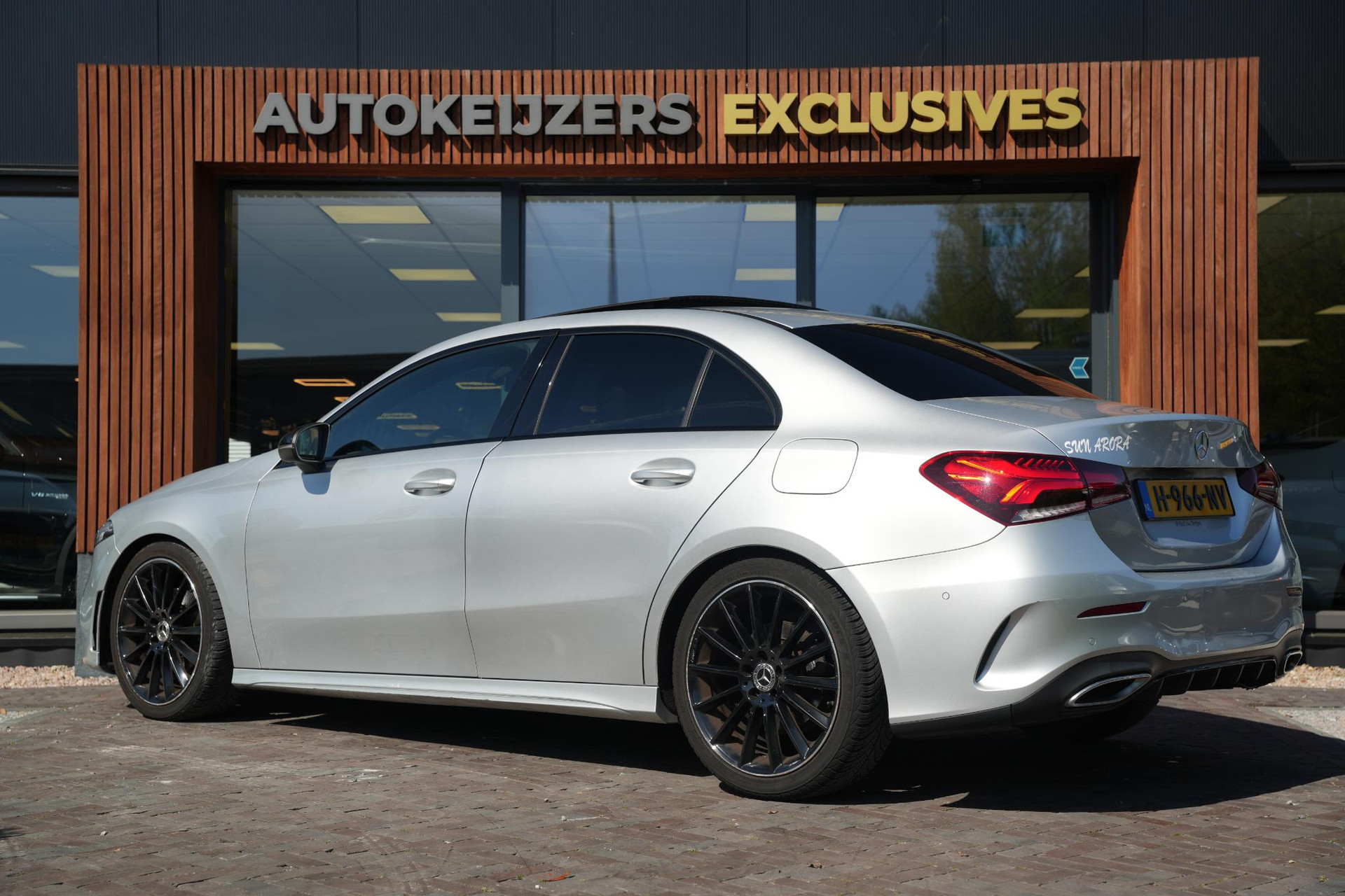 Mercedes-Benz A-Klasse 200 Business Solution AMG 2020 IRIDIUM SILVER - METALLIC FINISH (775U) 7