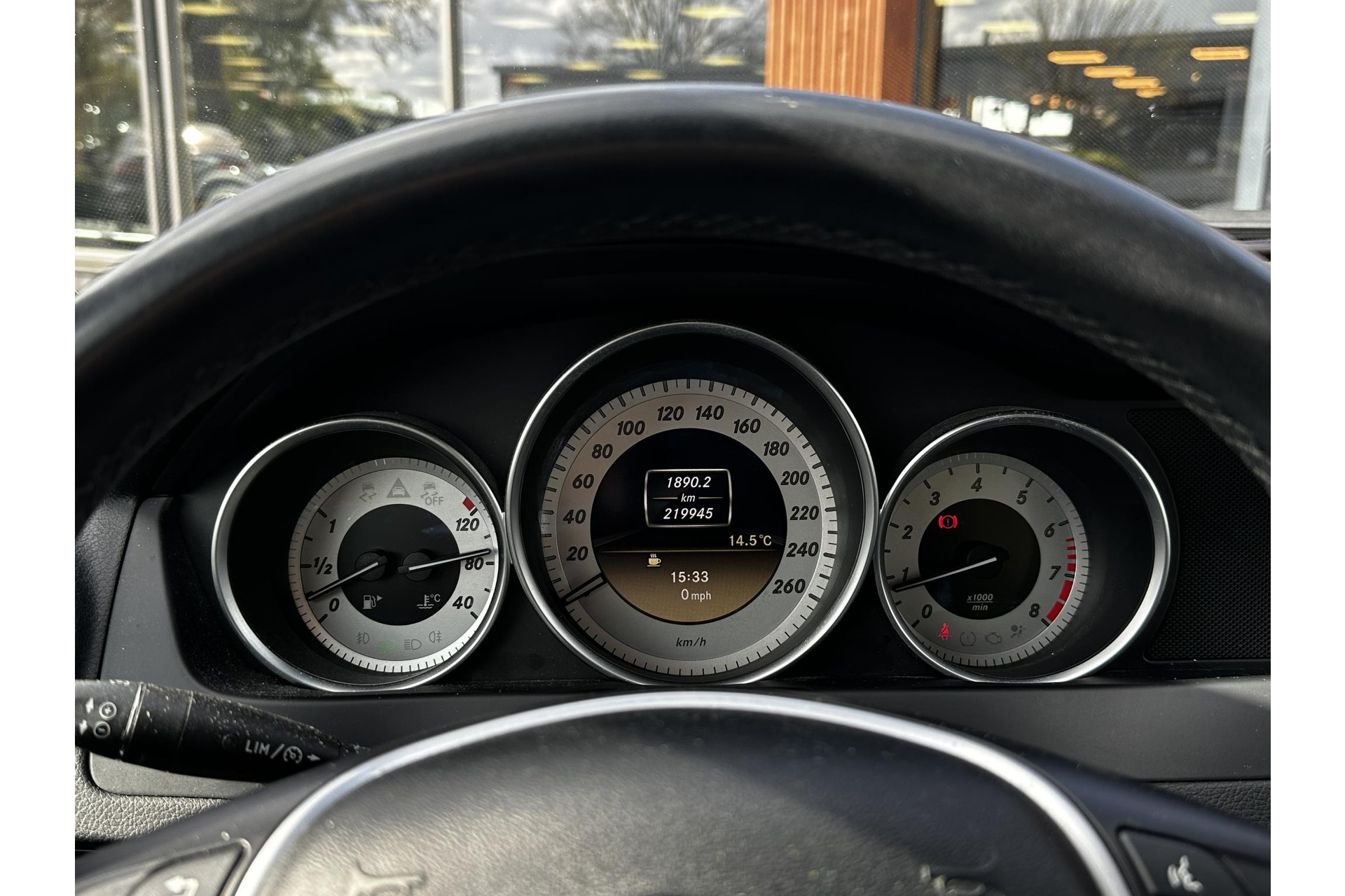 Mercedes-Benz C-Klasse 180 Business Class Avantgarde 2012 MAGNETITE BLACK - METALLIC FINISH (183U) 10