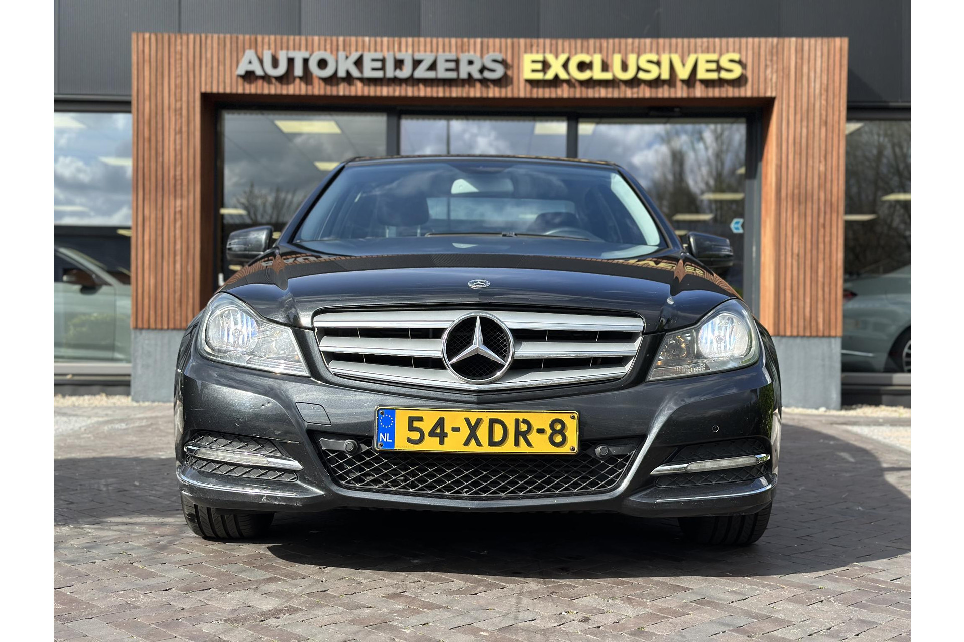 Mercedes-Benz C-Klasse 180 Business Class Avantgarde 2012 MAGNETITE BLACK - METALLIC FINISH (183U) 3