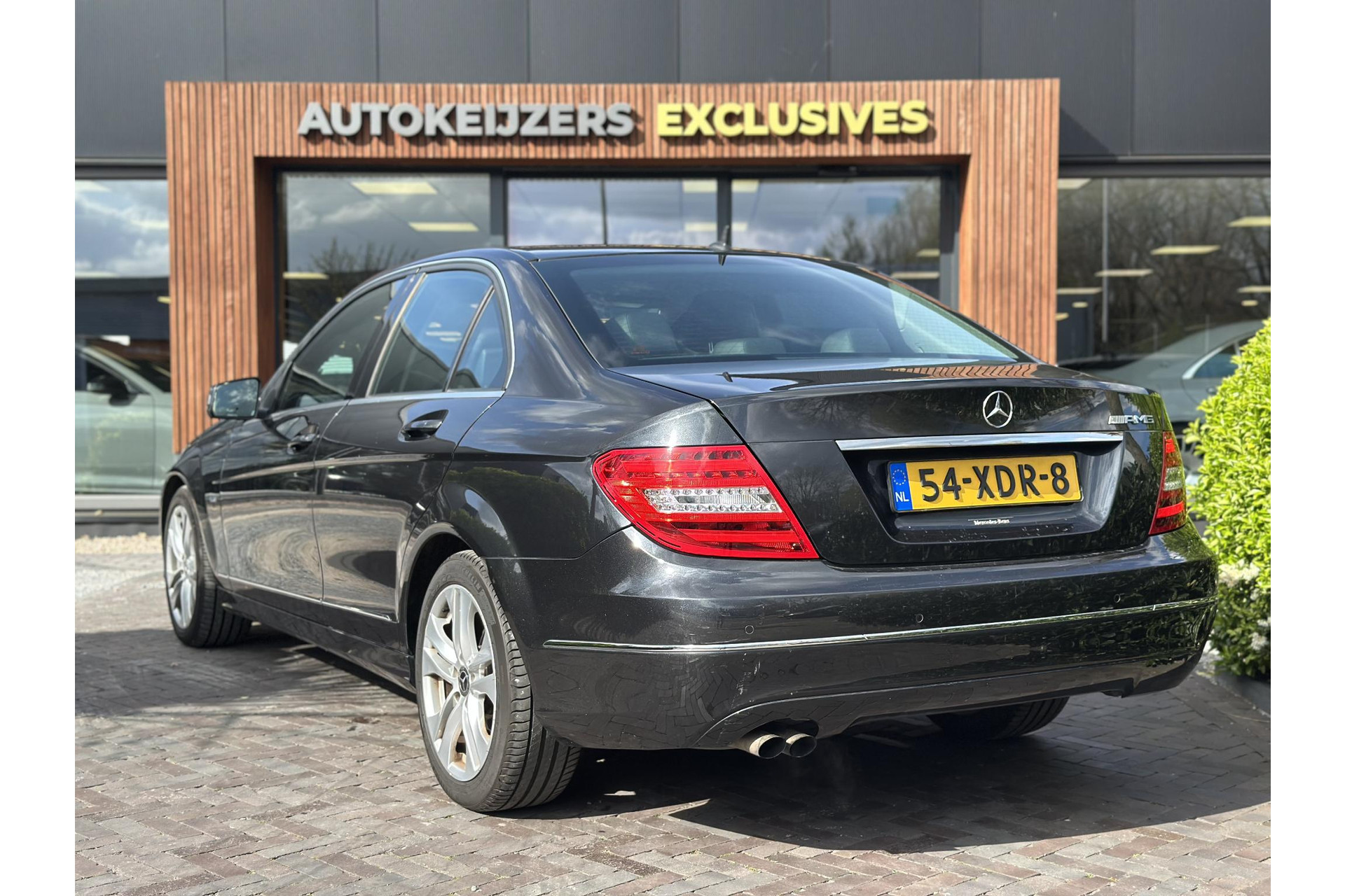 Mercedes-Benz C-Klasse 180 Business Class Avantgarde 2012 MAGNETITE BLACK - METALLIC FINISH (183U) 7