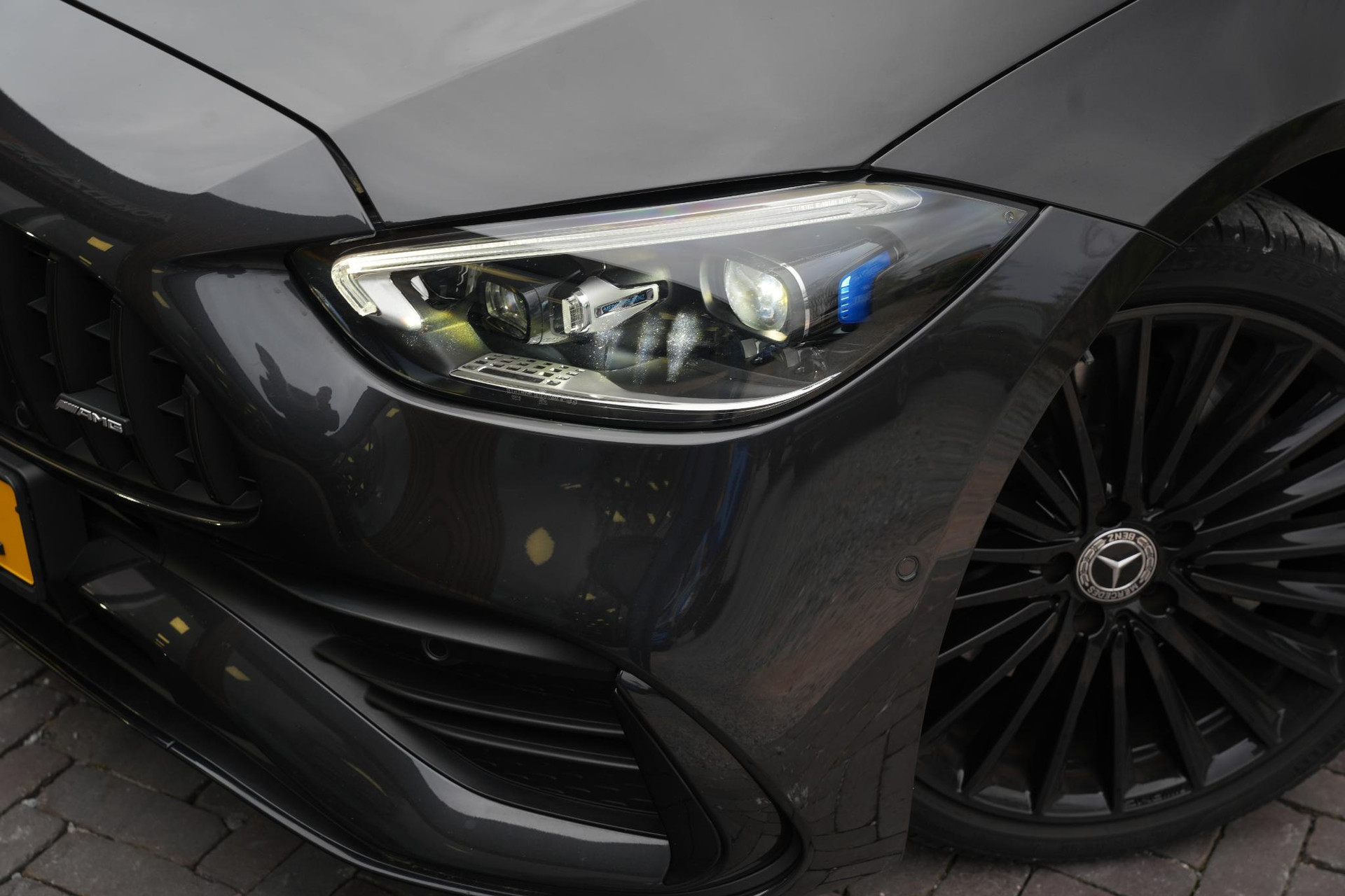 Mercedes-Benz C-Klasse 300 e AMG Line Limited 2022 GRAPHITE GRAY - METALLIC FINISH (831U) 16