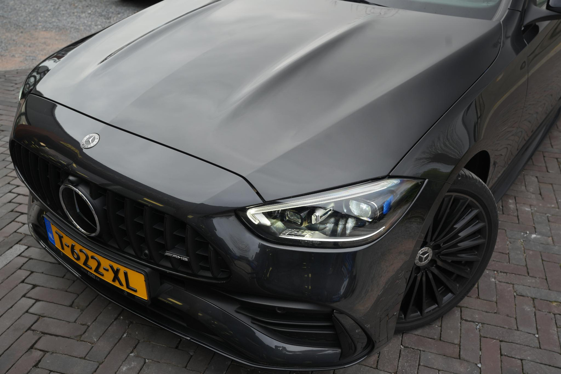 Mercedes-Benz C-Klasse 300 e AMG Line Limited 2022 GRAPHITE GRAY - METALLIC FINISH (831U) 17