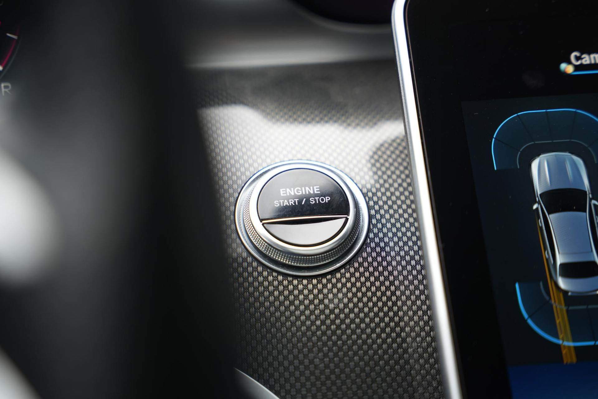 Mercedes-Benz C-Klasse 300 e AMG Line Limited 2022 GRAPHITE GRAY - METALLIC FINISH (831U) 36