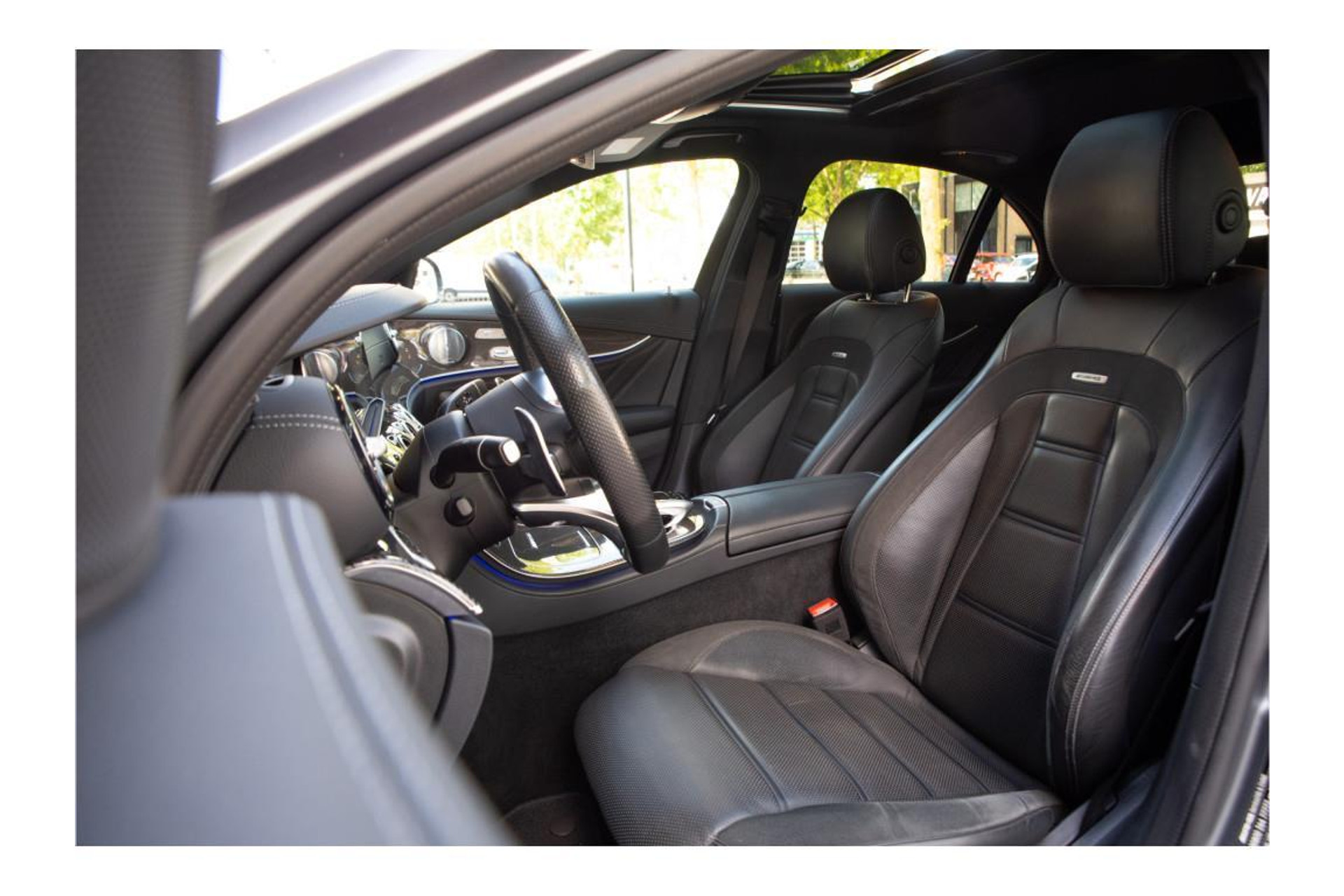 Mercedes-Benz E-Klasse AMG 63 4MATIC Premium Plus 2019  4