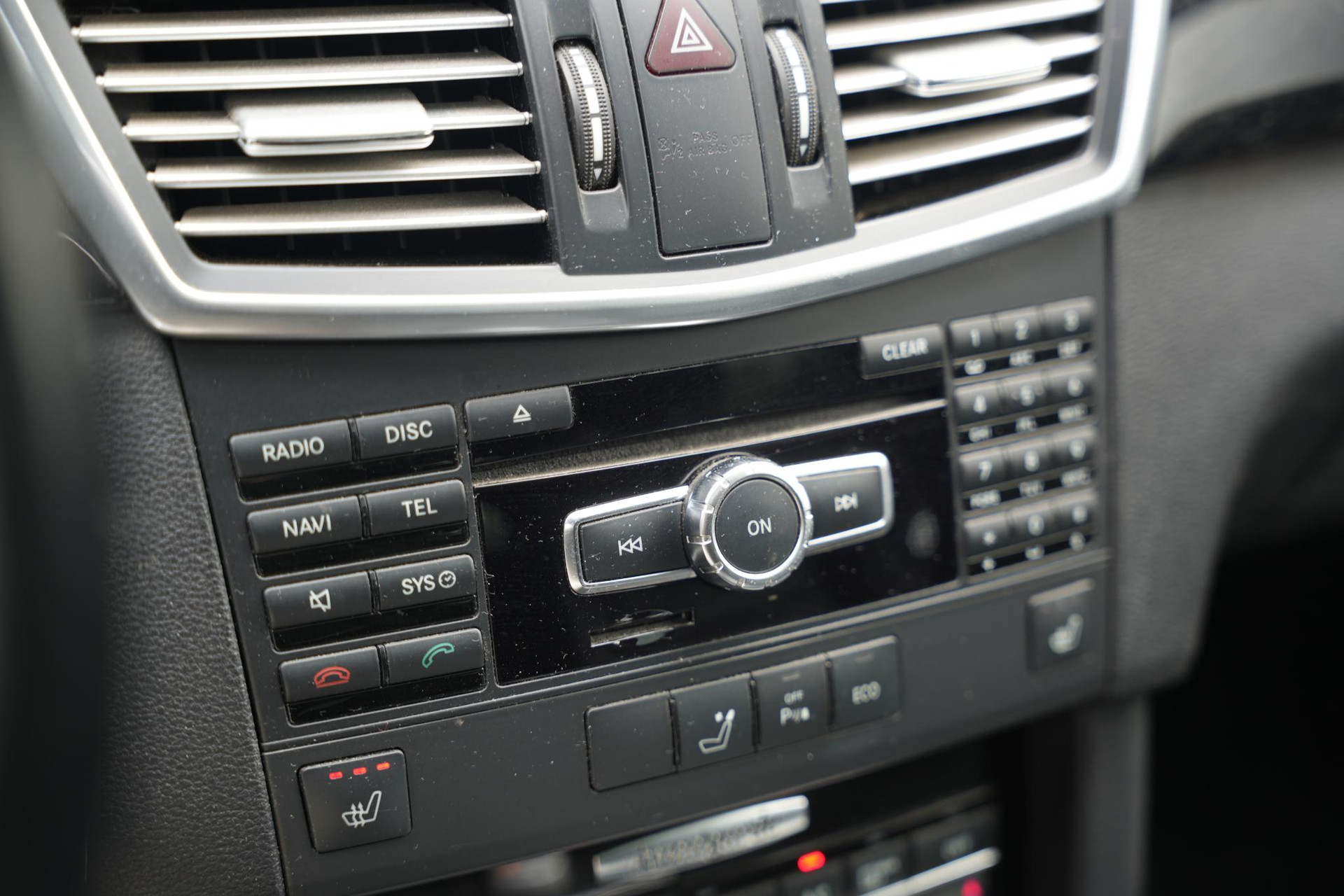 Mercedes-Benz E-Klasse Estate 250 CDI Business Class Avantgarde 2012 OBSIDIAN BLACK (197U) 22