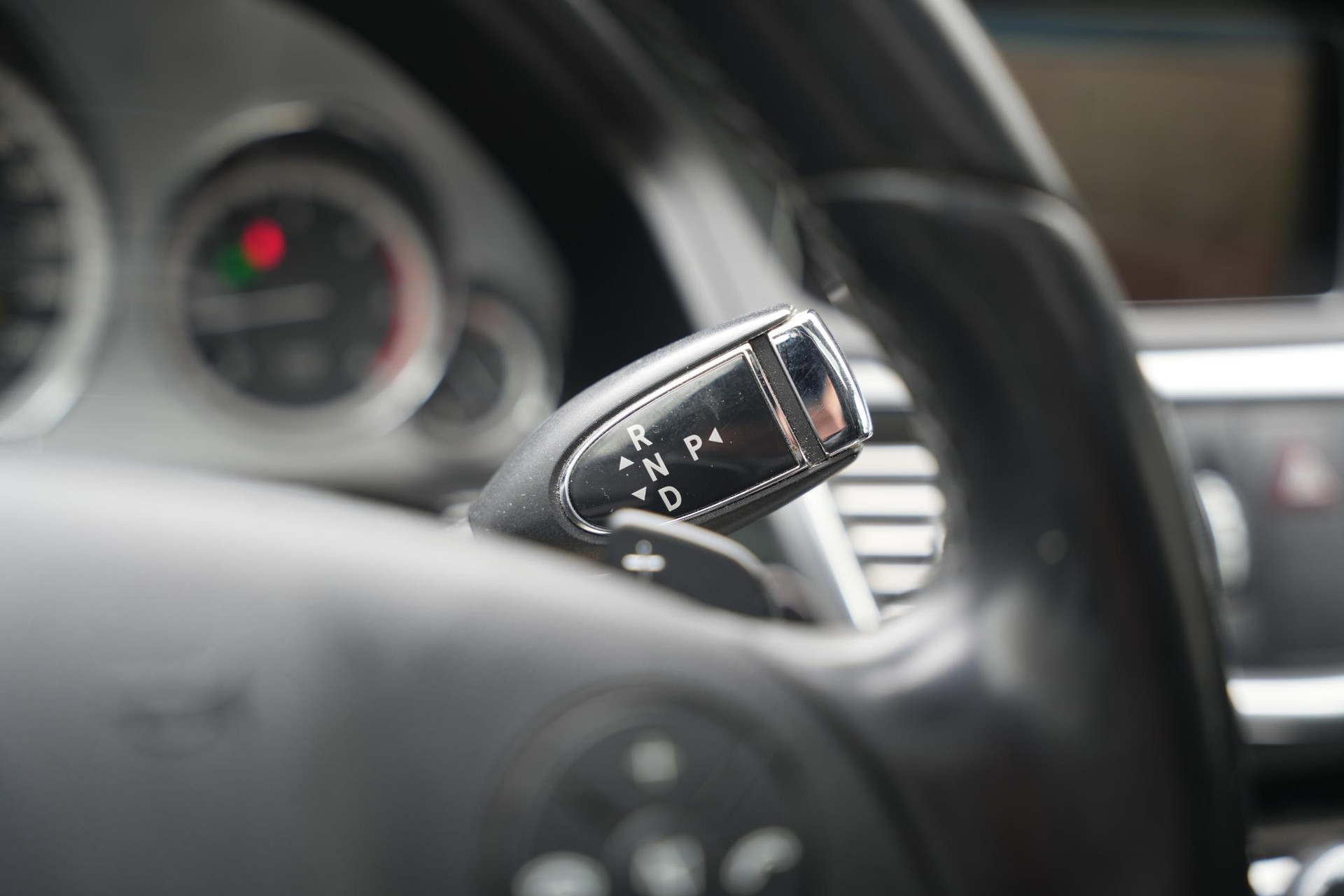 Mercedes-Benz E-Klasse Estate 250 CDI Business Class Avantgarde 2012 OBSIDIAN BLACK (197U) 28