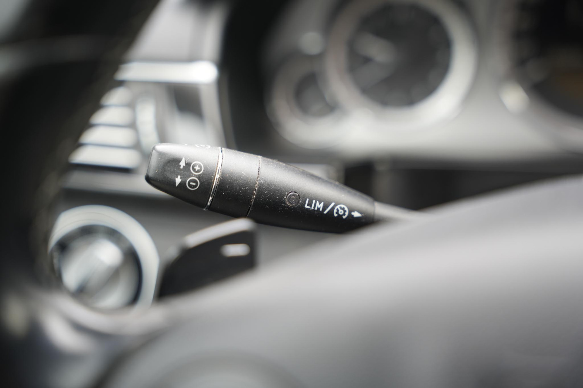 Mercedes-Benz E-Klasse Estate 250 CDI Business Class Avantgarde 2012 OBSIDIAN BLACK (197U) 29