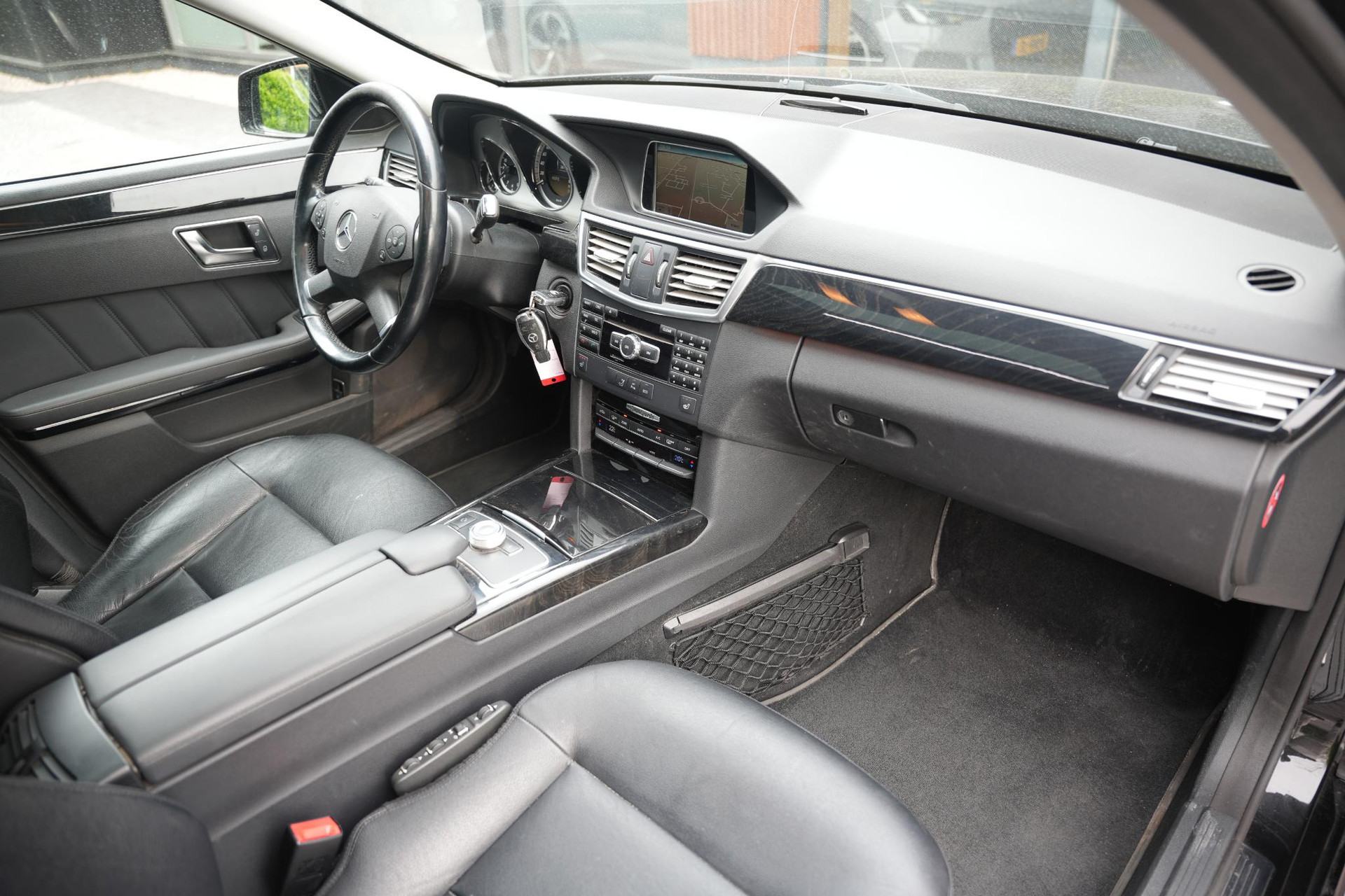 Mercedes-Benz E-Klasse Estate 250 CDI Business Class Avantgarde 2012 OBSIDIAN BLACK (197U) 8