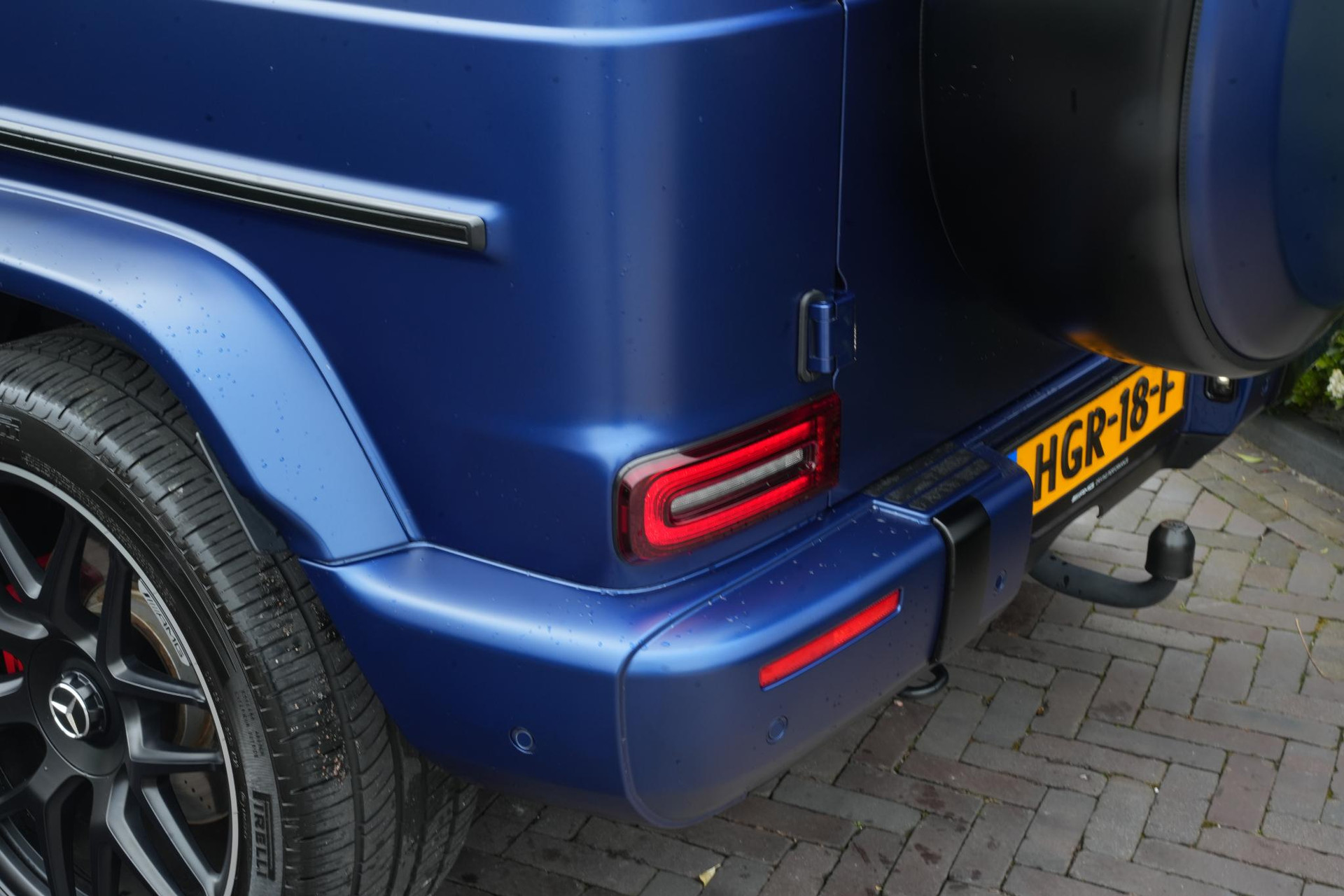 Mercedes-Benz G-Klasse 500 2020 brilliant blue metallic (896U) 23