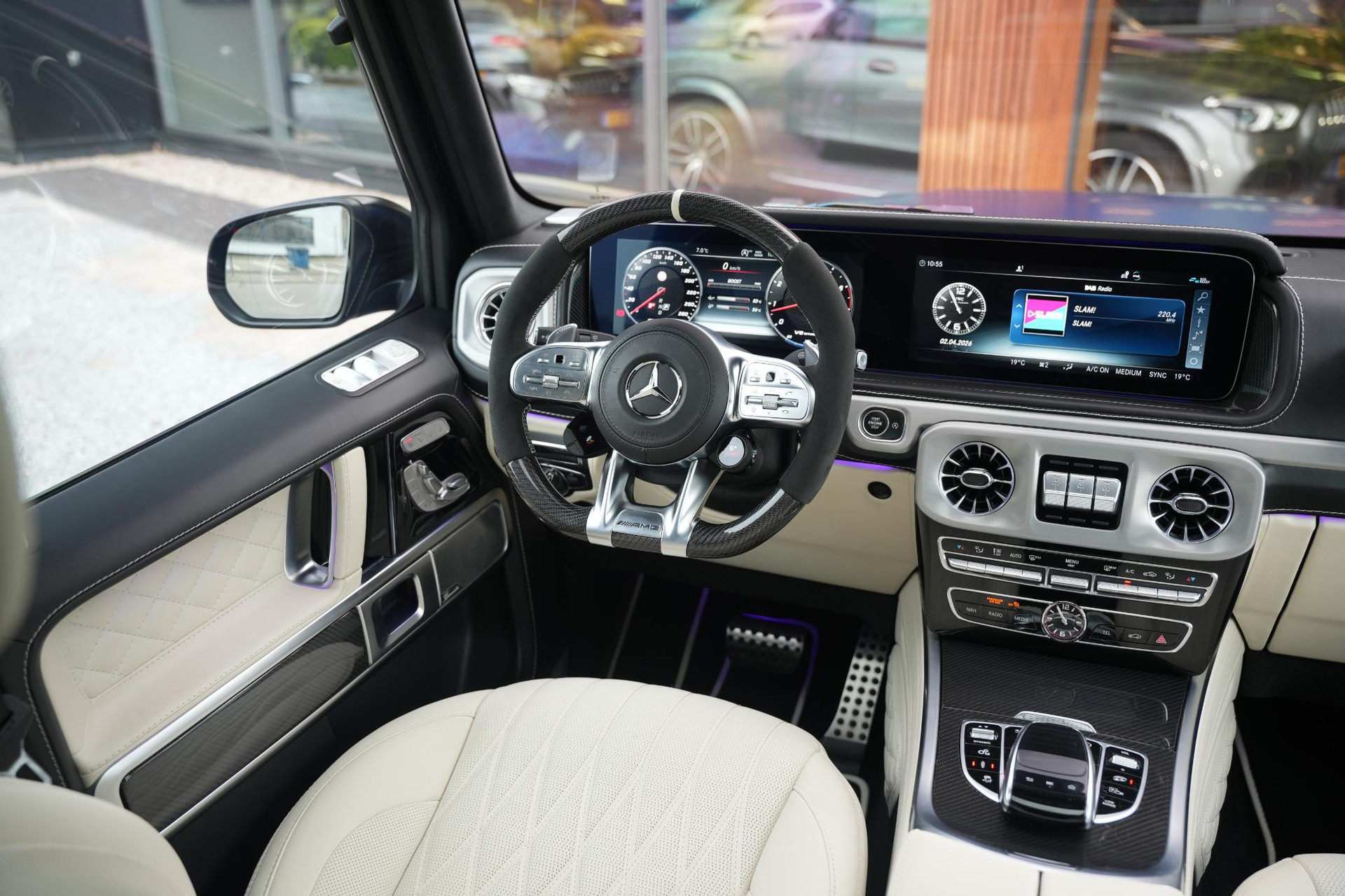 Mercedes-Benz G-Klasse 500 2020 brilliant blue metallic (896U) 34