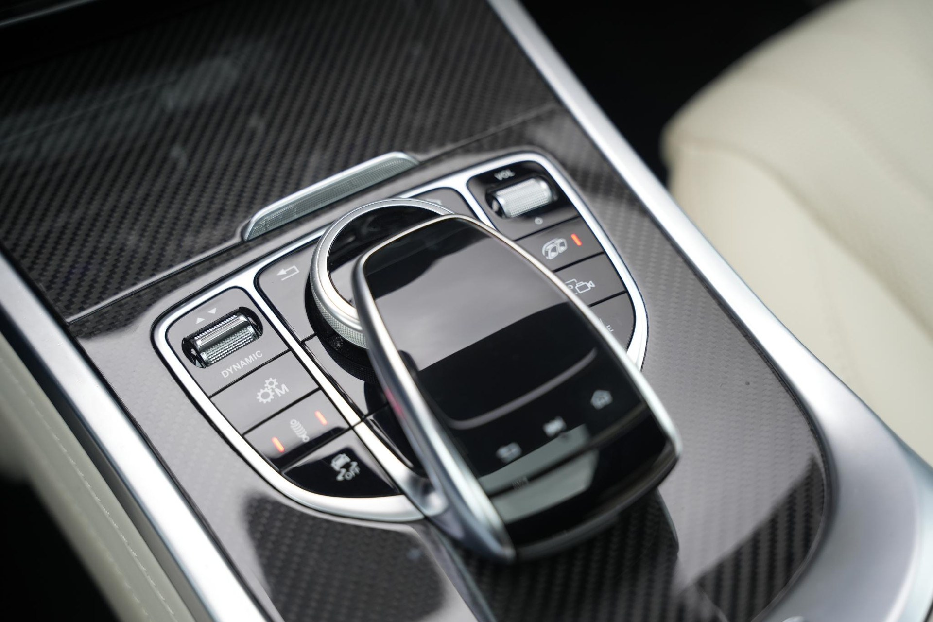 Mercedes-Benz G-Klasse 500 2020 brilliant blue metallic (896U) 65