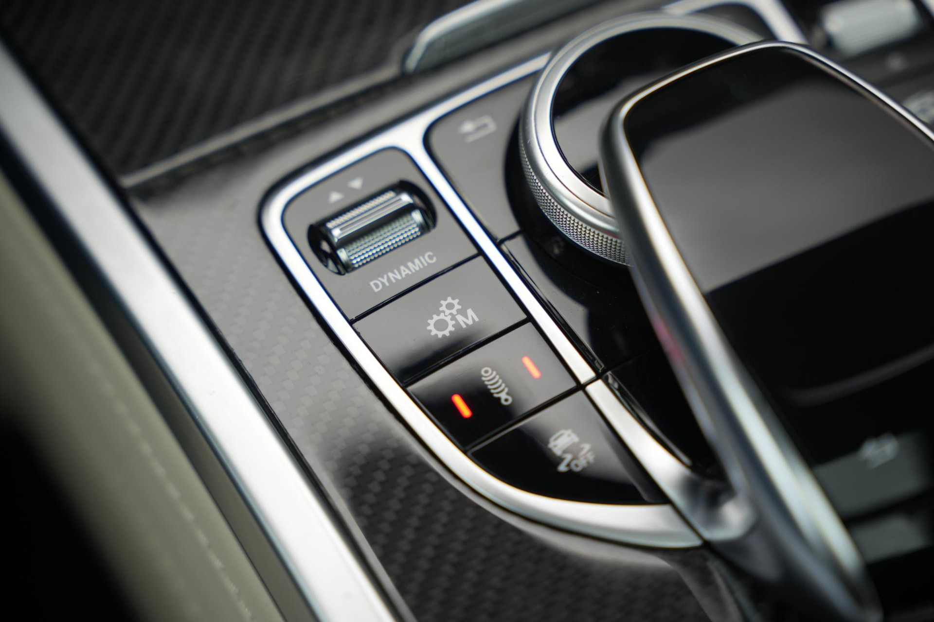 Mercedes-Benz G-Klasse 500 2020 brilliant blue metallic (896U) 66