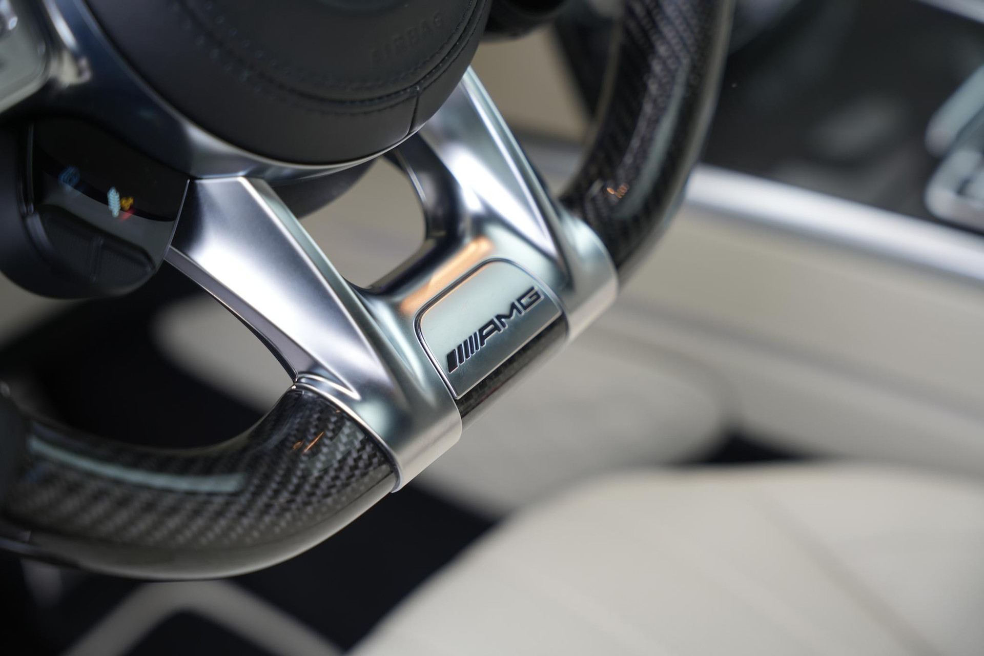 Mercedes-Benz G-Klasse 500 2020 brilliant blue metallic (896U) 69