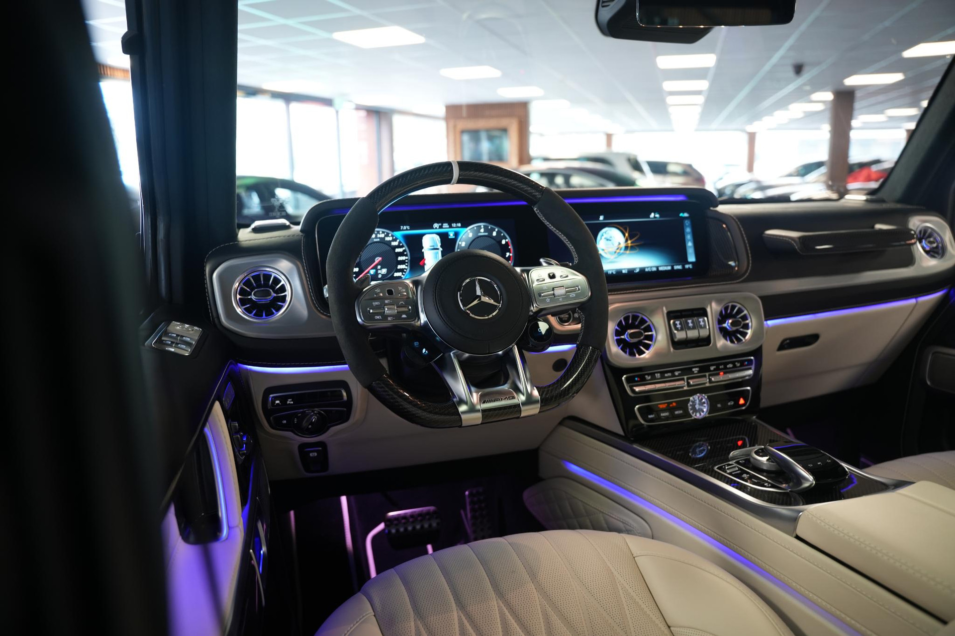Mercedes-Benz G-Klasse 500 2020 brilliant blue metallic (896U) 76