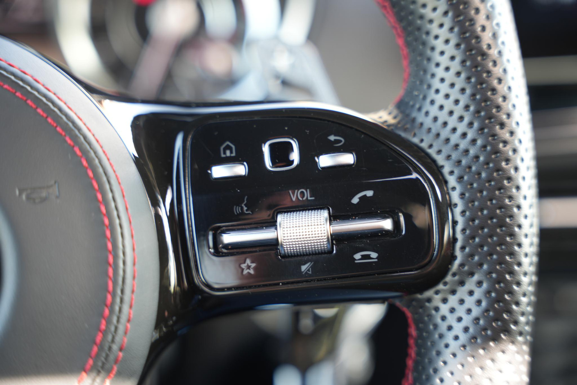 Mercedes-Benz G-Klasse AMG 63 2014  36