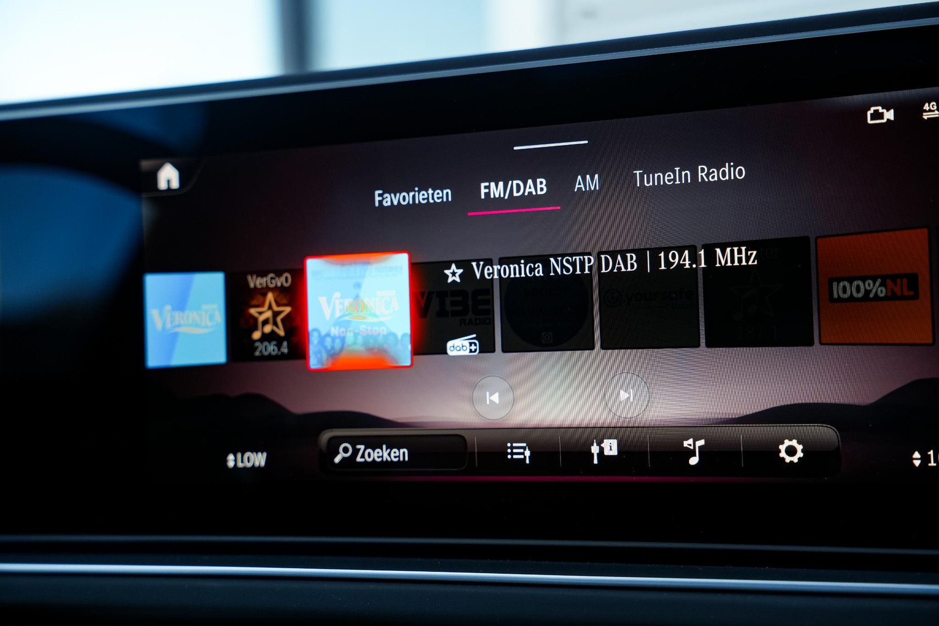 Mercedes-Benz GLE Coupé 400 e 4MATIC AMG Line Premium 2024 SELENITE GRAY 19