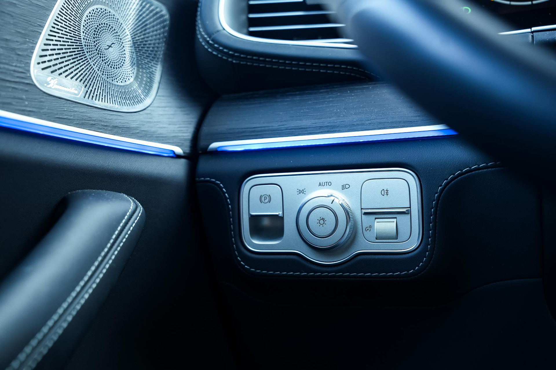 Mercedes-Benz GLE Coupé 400 e 4MATIC AMG Line Premium 2024 SELENITE GRAY 21