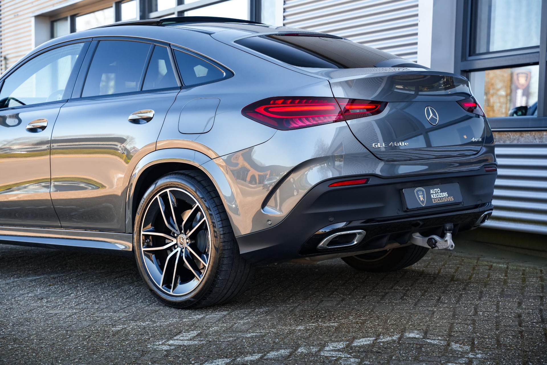 Mercedes-Benz GLE Coupé 400 e 4MATIC AMG Line Premium 2024 SELENITE GRAY 36