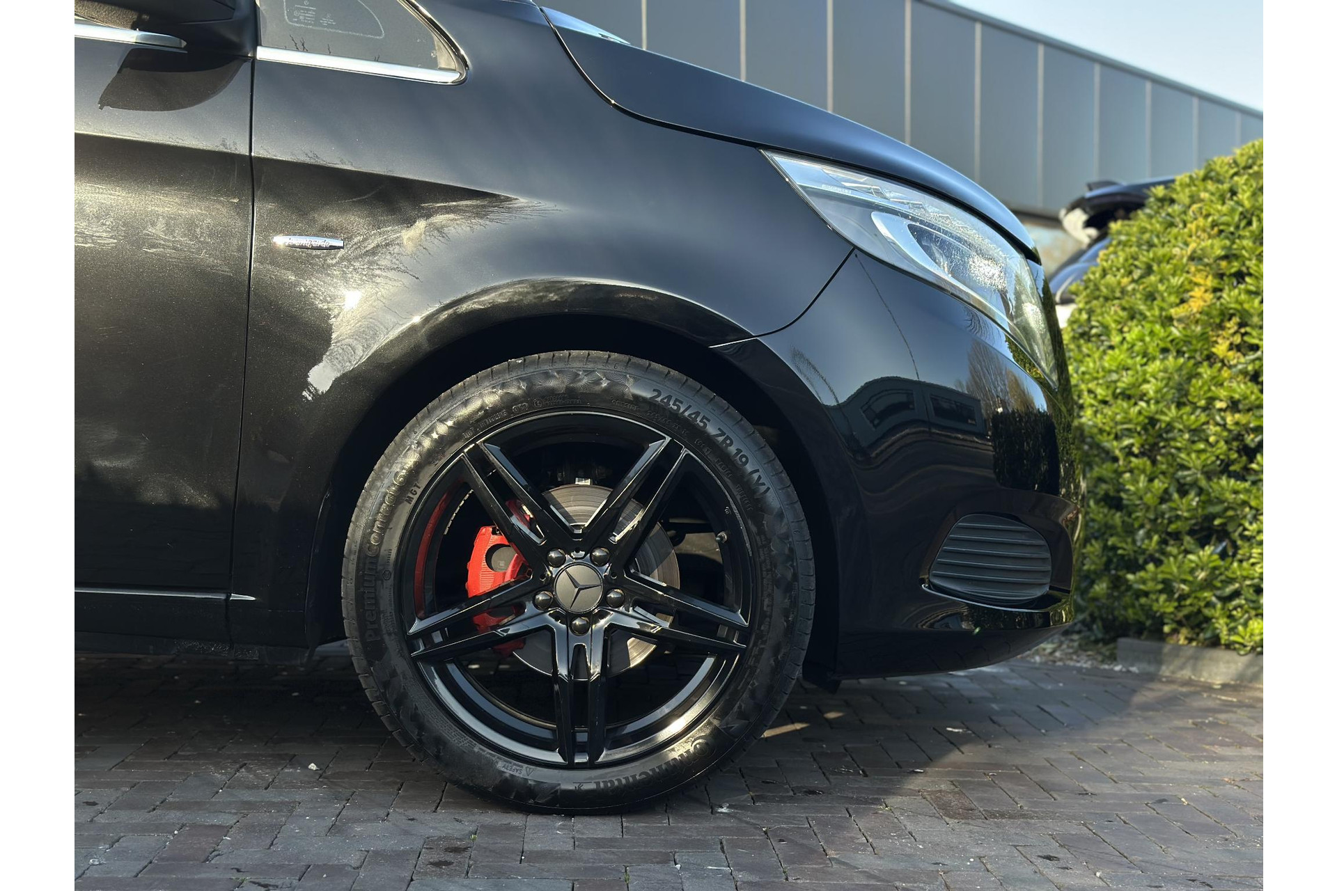 Mercedes-Benz V-Klasse 220d Lang DC Edition 2015 Zwart 2