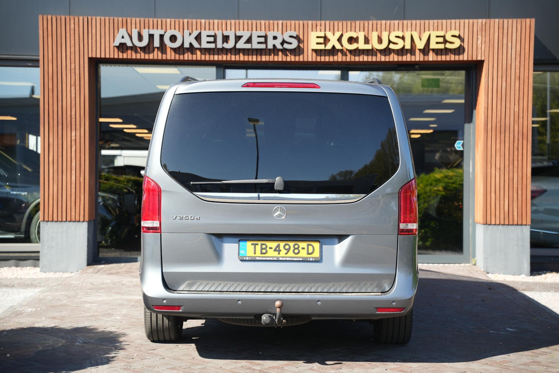 Mercedes-Benz V-Klasse 250d Extra Lang Avantgarde Edition 2018  10
