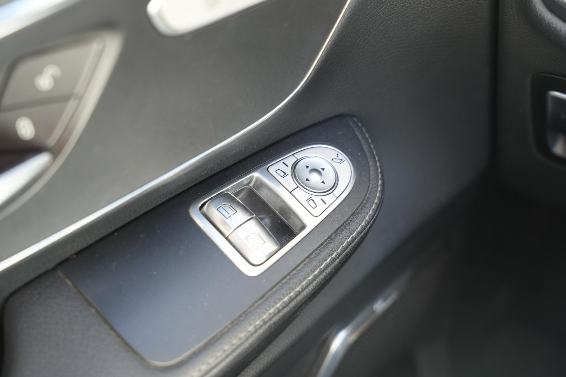 Mercedes-Benz V-Klasse 250d Extra Lang Avantgarde Edition 2018  26