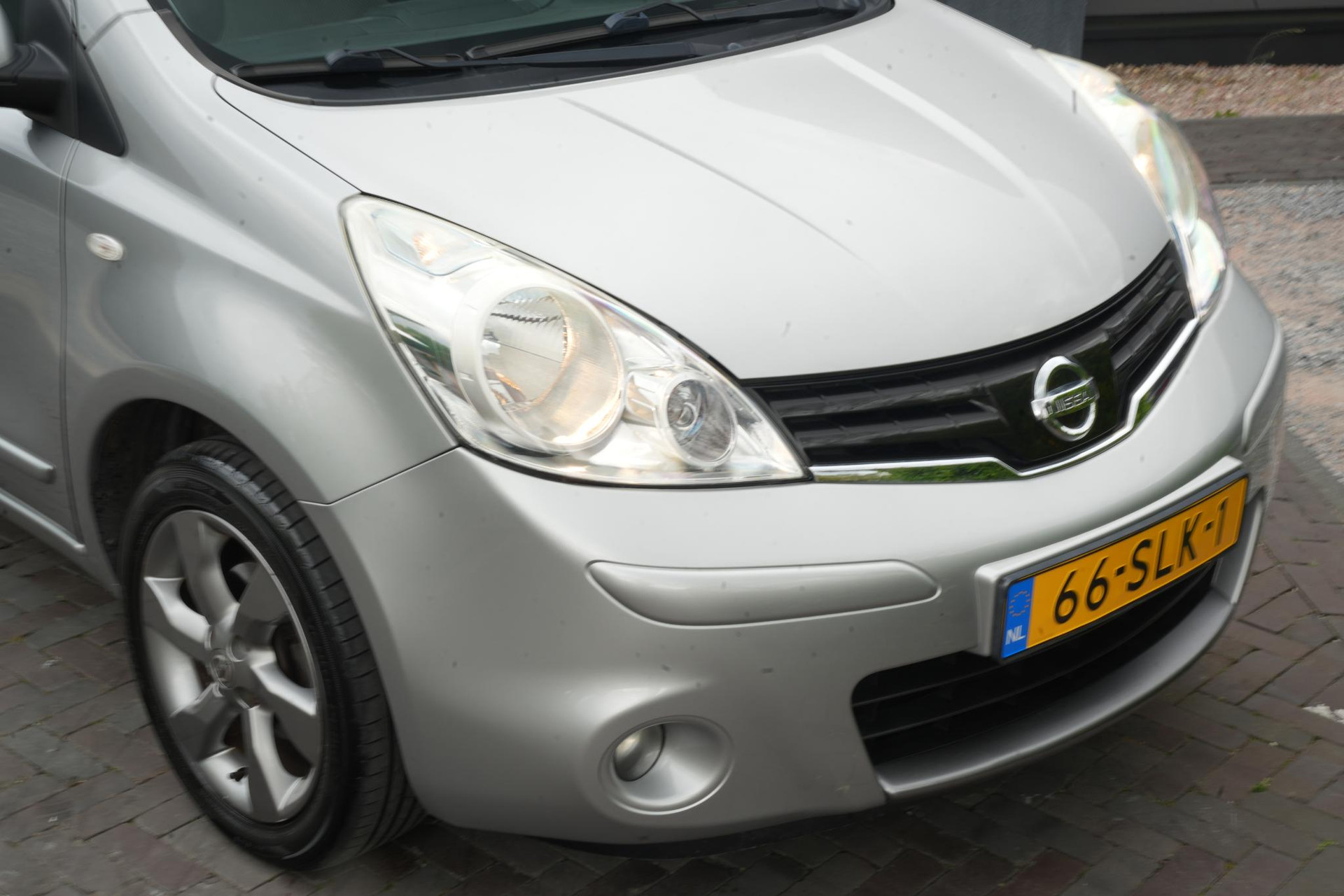 Nissan Note 1.6 Connect Edition 2011  12