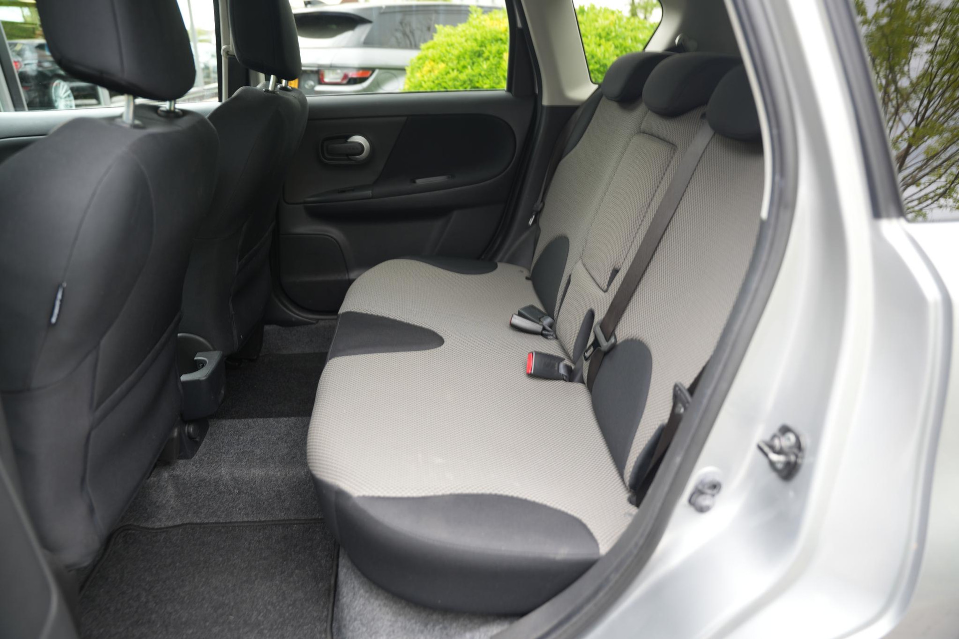 Nissan Note 1.6 Connect Edition 2011  20