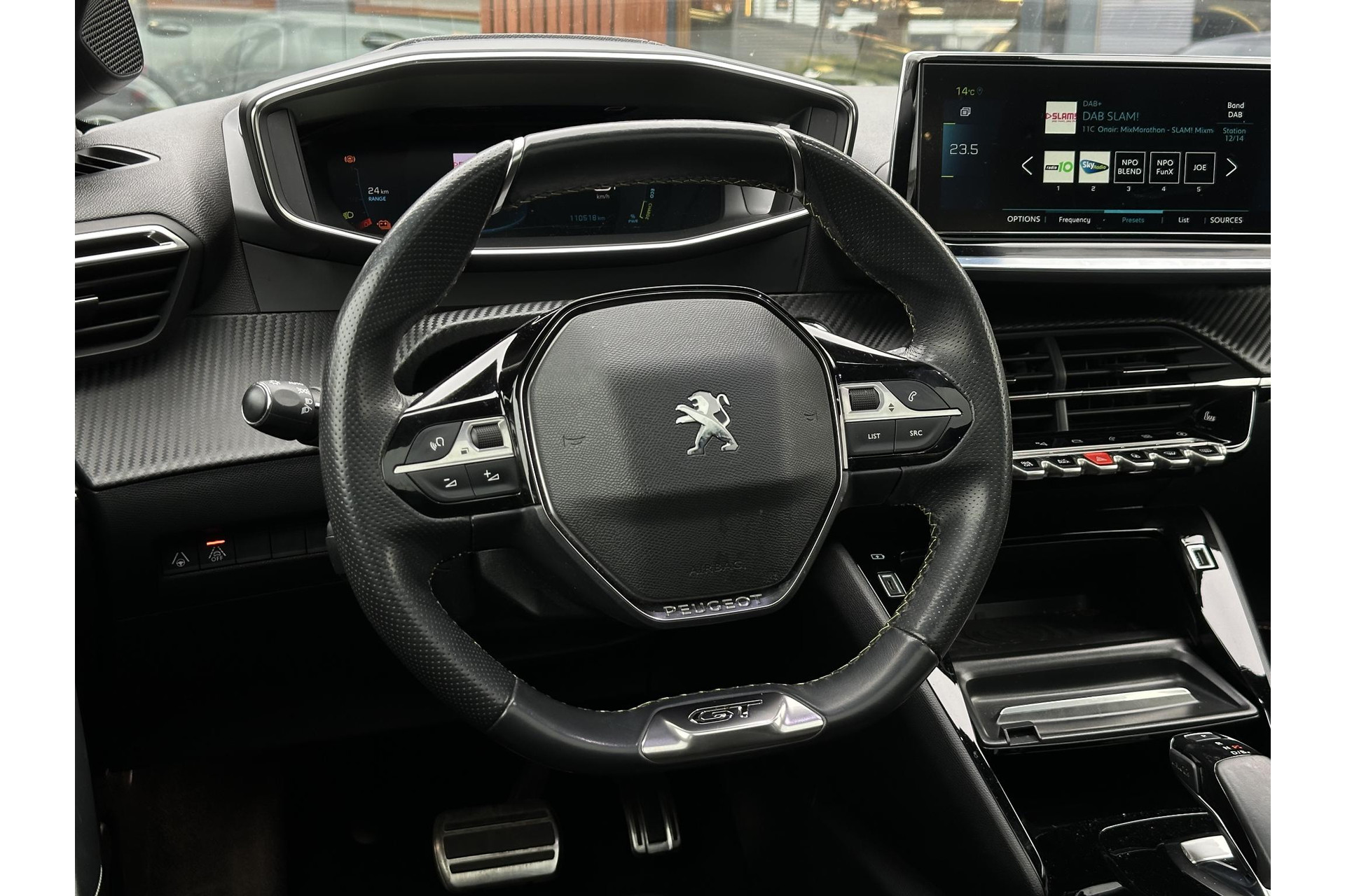 Peugeot e-208 EV GT Pack 50 kWh 2021 BLACK PEARL PAINT (KTV) 10