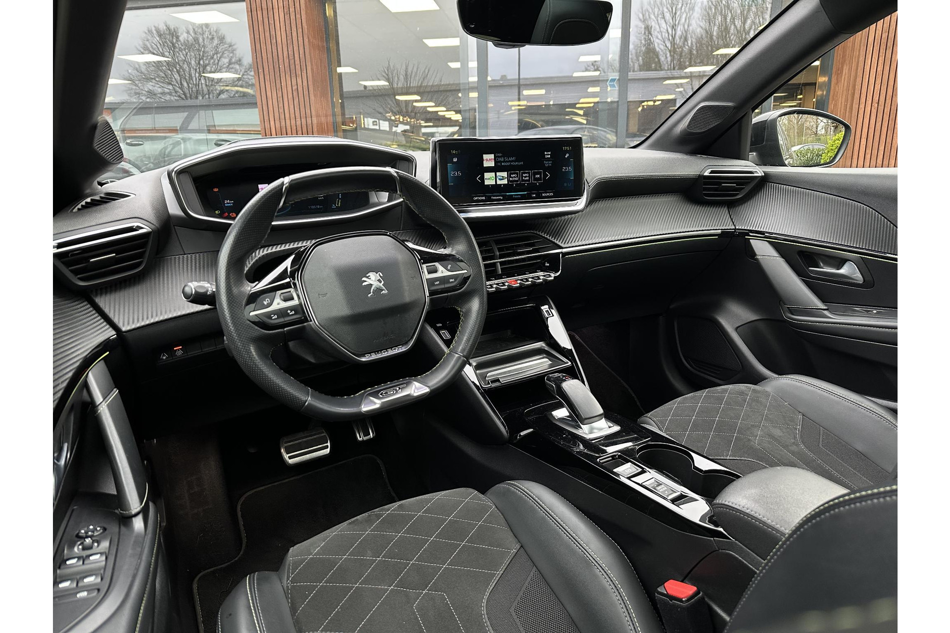Peugeot e-208 EV GT Pack 50 kWh 2021 BLACK PEARL PAINT (KTV) 2