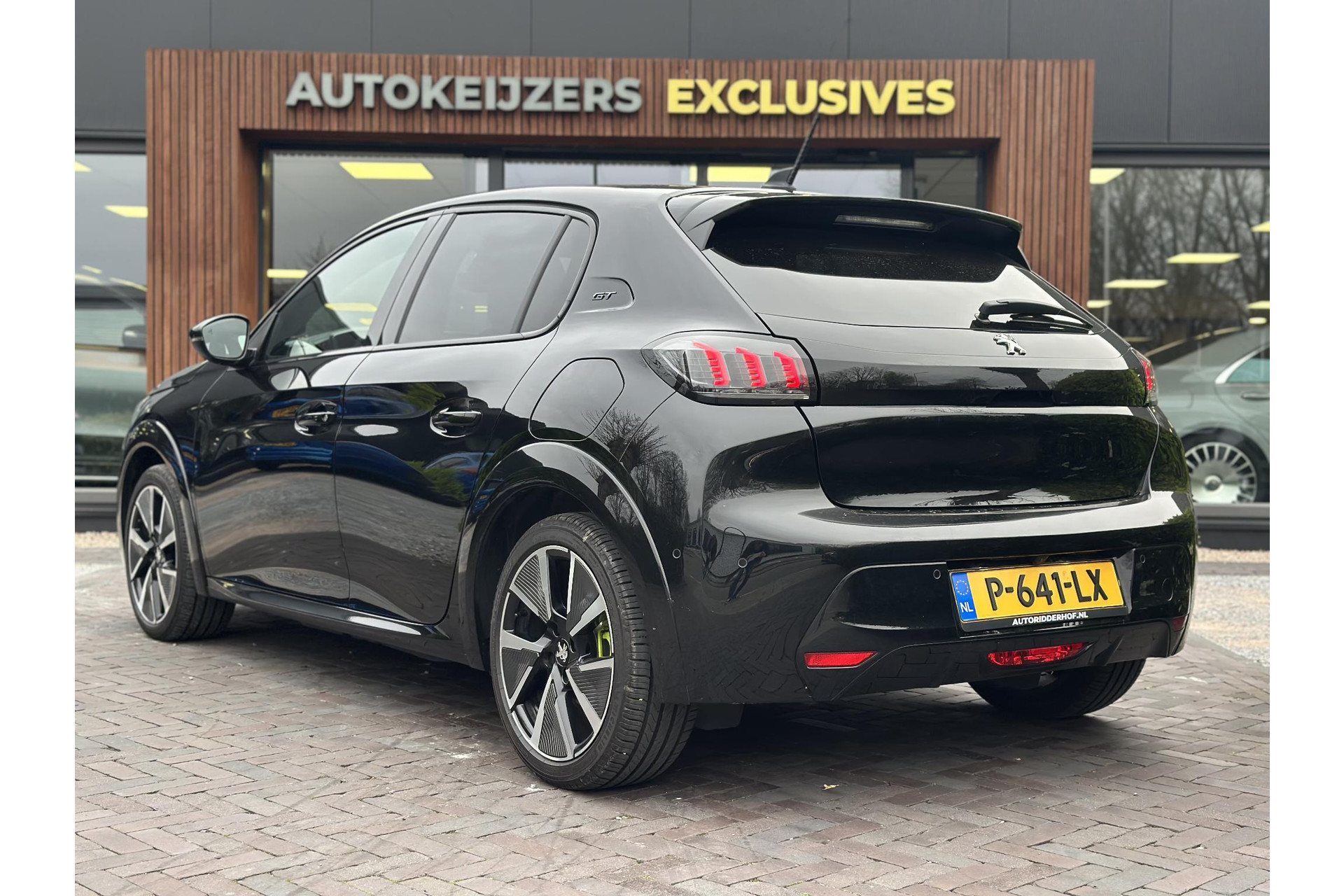 Peugeot e-208 EV GT Pack 50 kWh 2021 BLACK PEARL PAINT (KTV) 7