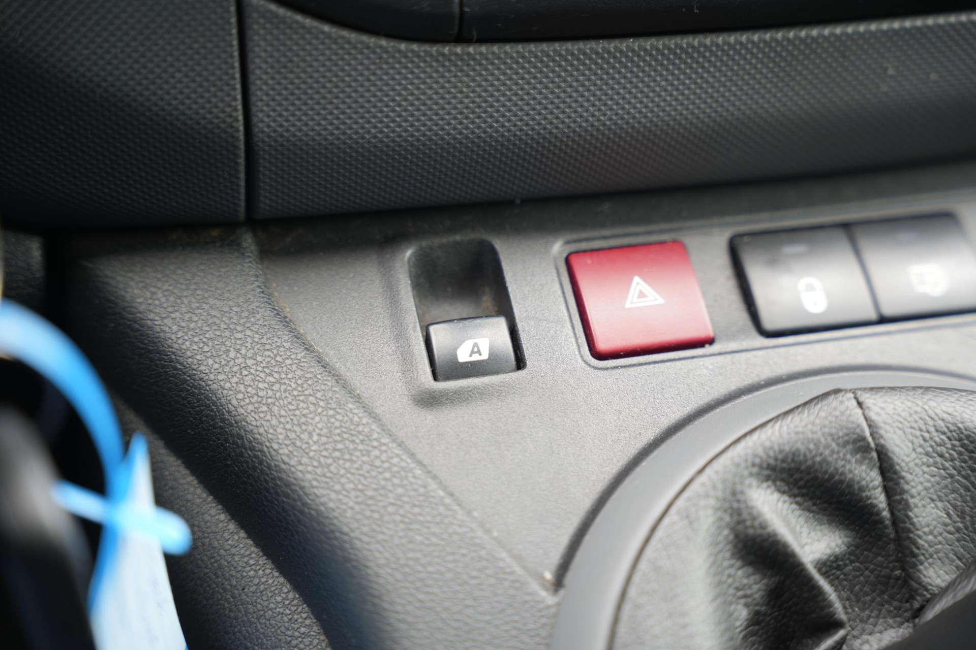 Peugeot Partner 120 1.6 e-HDI L1 XT Profit + 2012 ONYX BLACK PAINT (EXY) 28