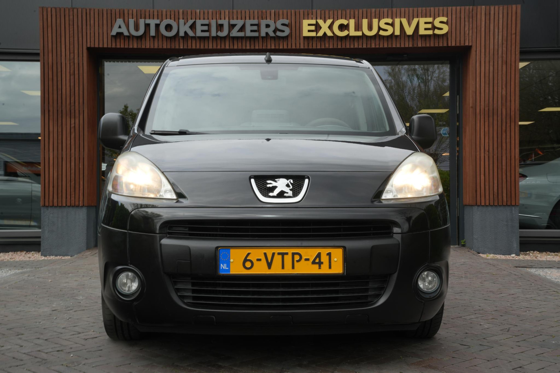 Peugeot Partner 120 1.6 e-HDI L1 XT Profit + 2012 ONYX BLACK PAINT (EXY) 3