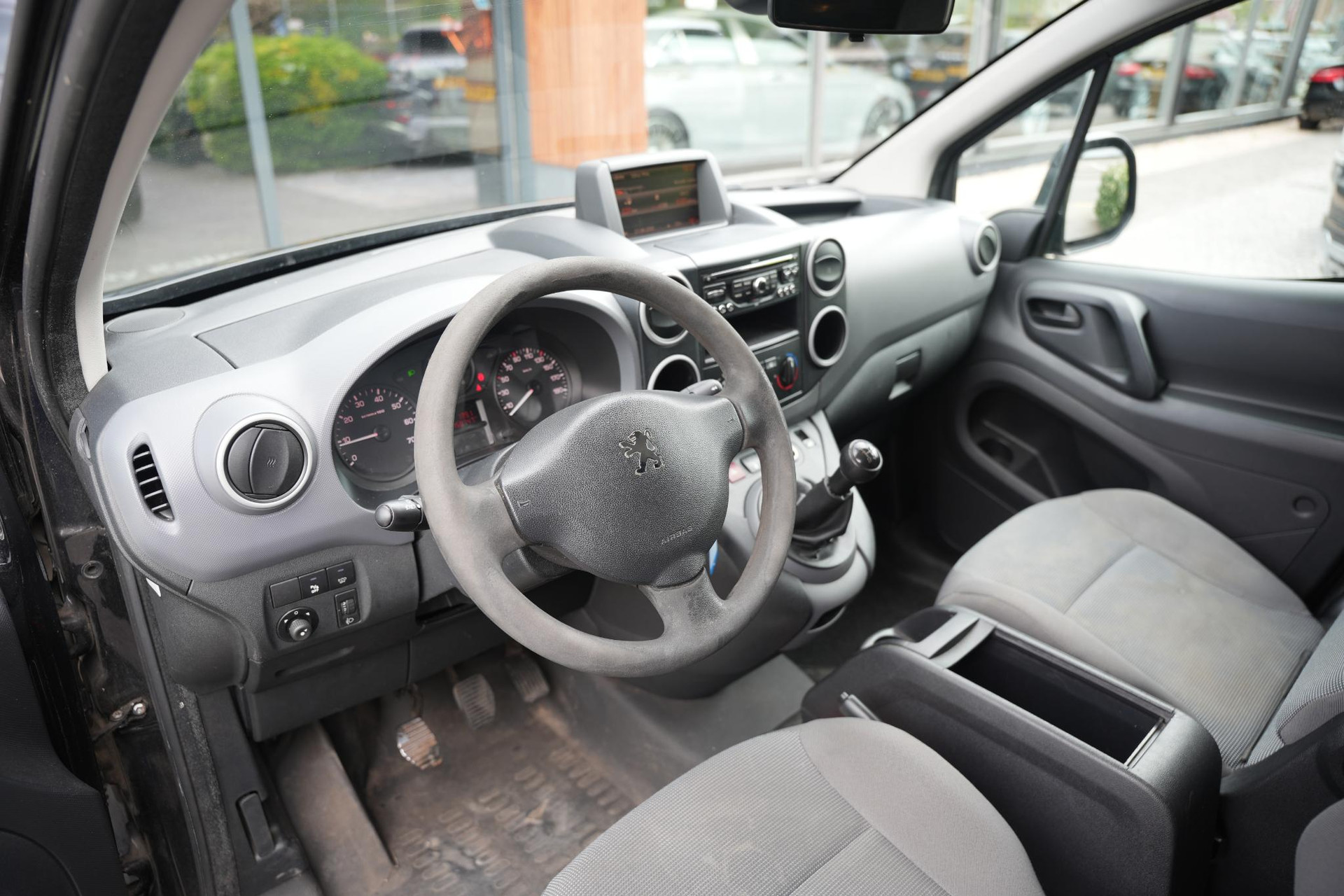 Peugeot Partner 120 1.6 e-HDI L1 XT Profit + 2012 ONYX BLACK PAINT (EXY) 8