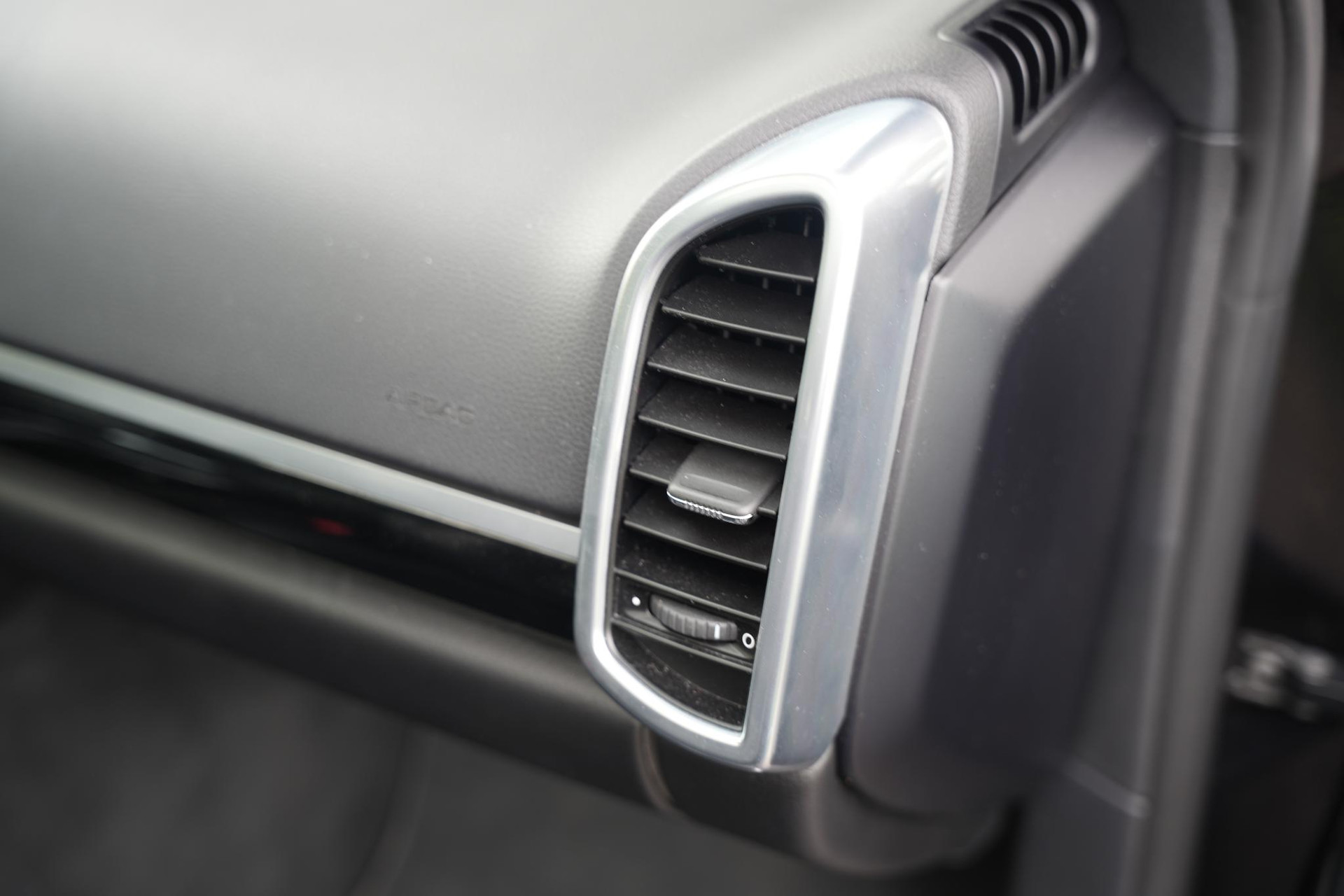 Porsche Cayenne 3.0 D 2015  28