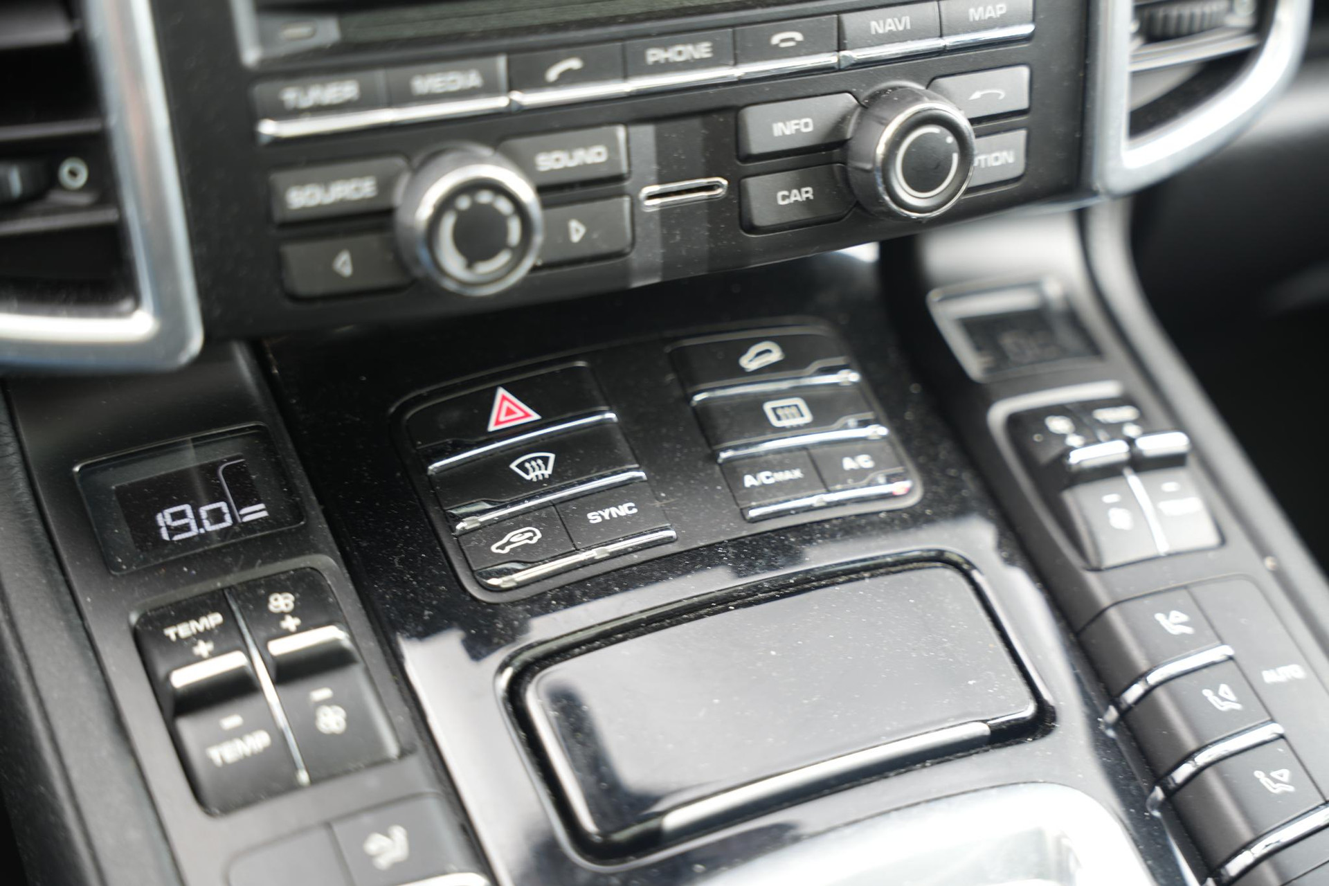 Porsche Cayenne 3.0 D 2015  34