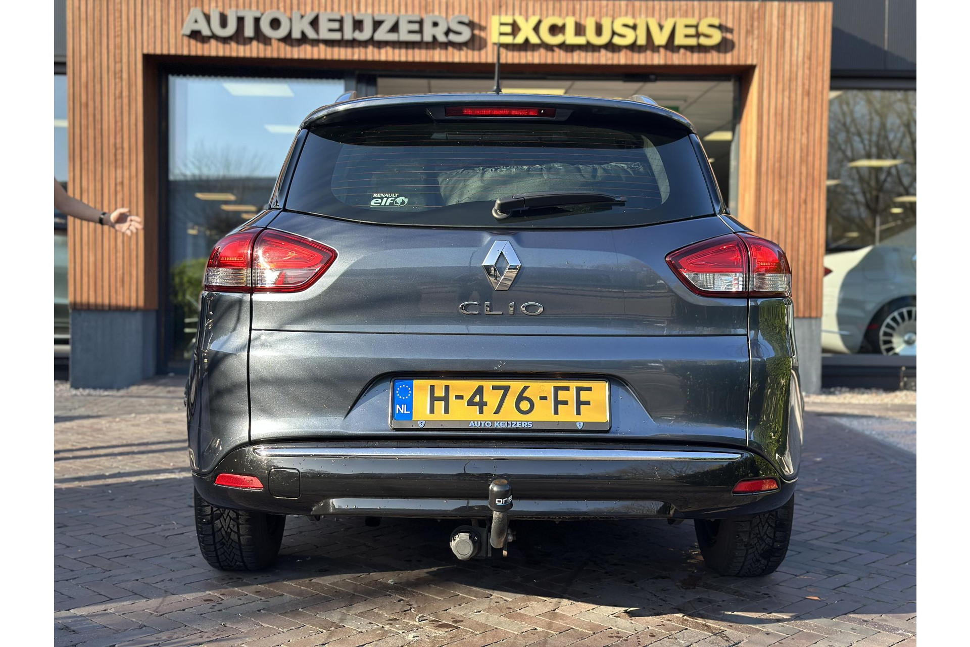 Renault Clio Estate 1.2 16V 2017 GREY TITANIUM (TEKPN) 5