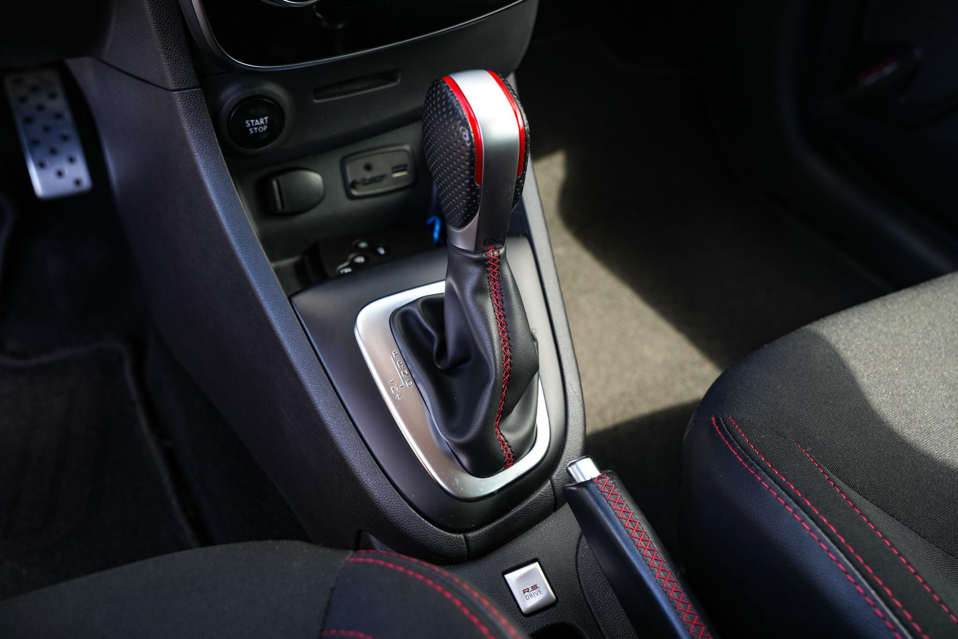 Renault Clio R.S. 2017  14