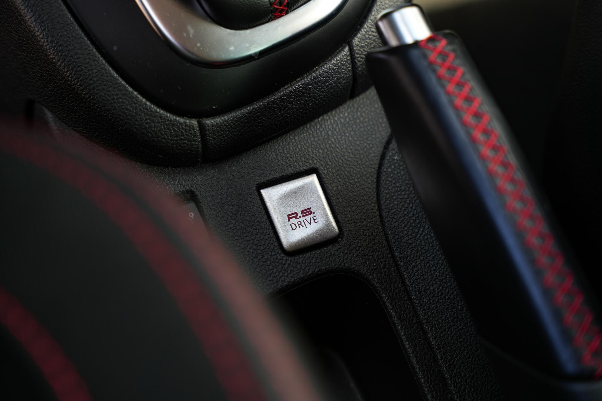 Renault Clio R.S. 2017  18