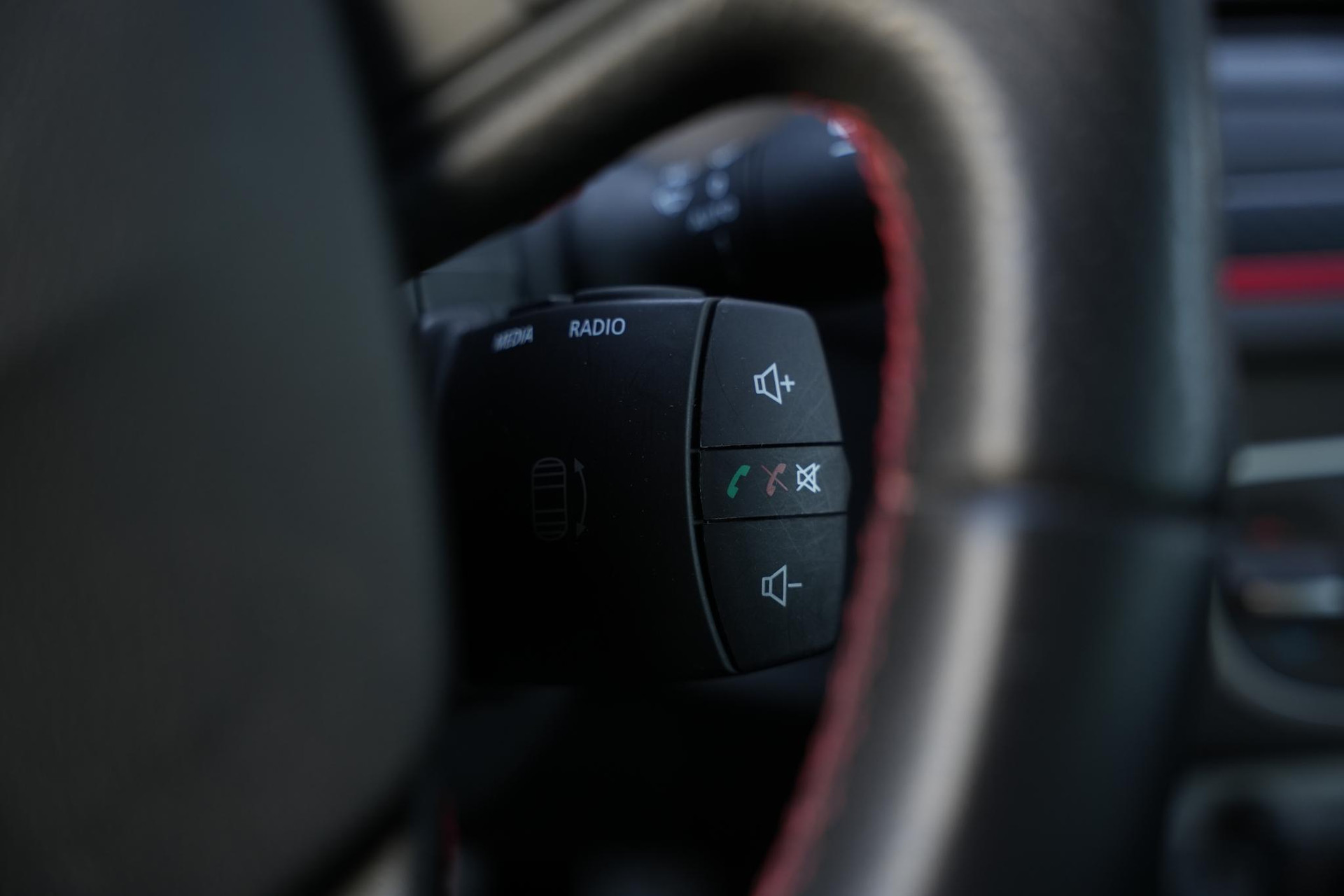 Renault Mégane Estate 1.2 TCe GT-Line 2013 BLUE (TERNT) 33