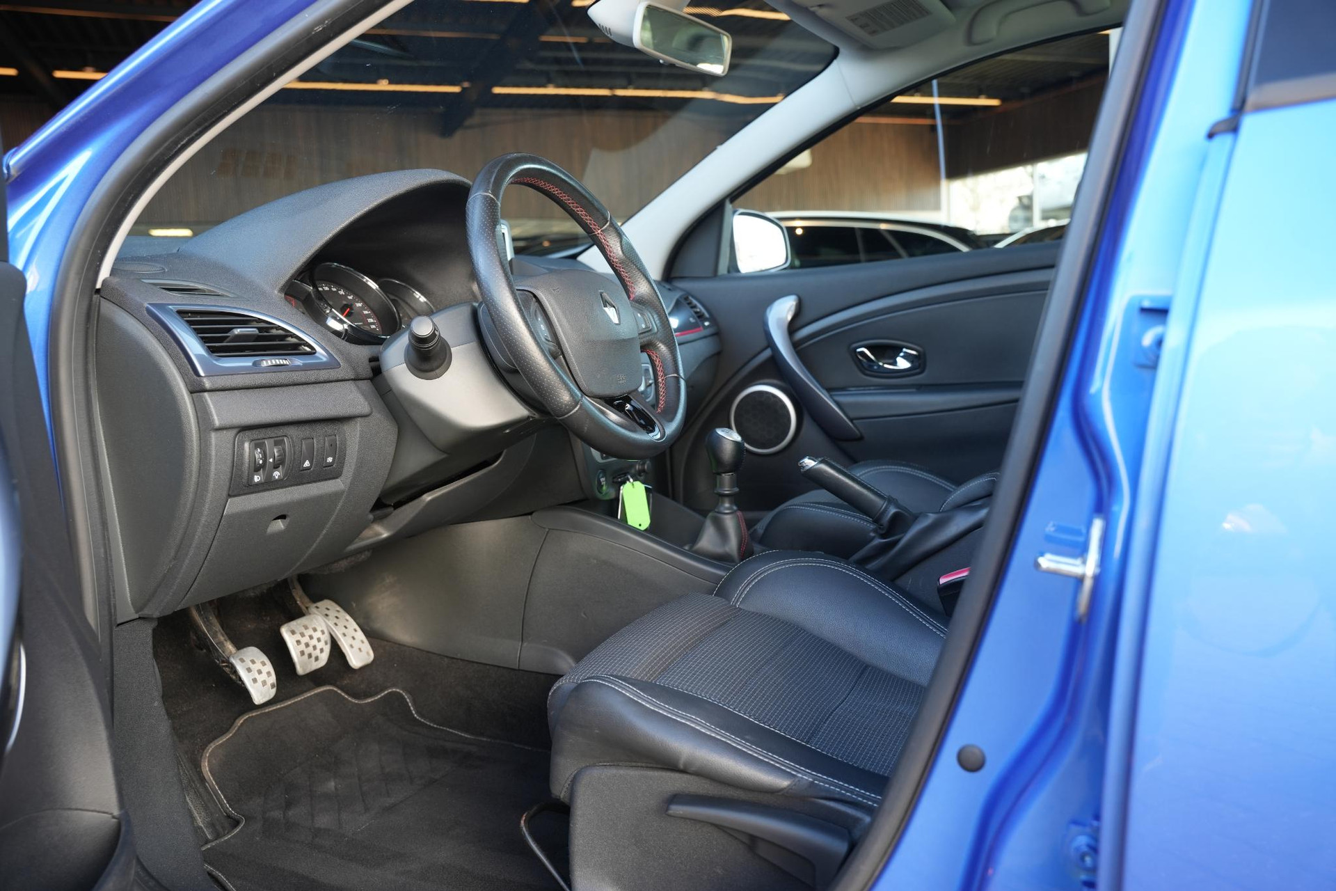 Renault Mégane Estate 1.2 TCe GT-Line 2013 BLUE (TERNT) 6