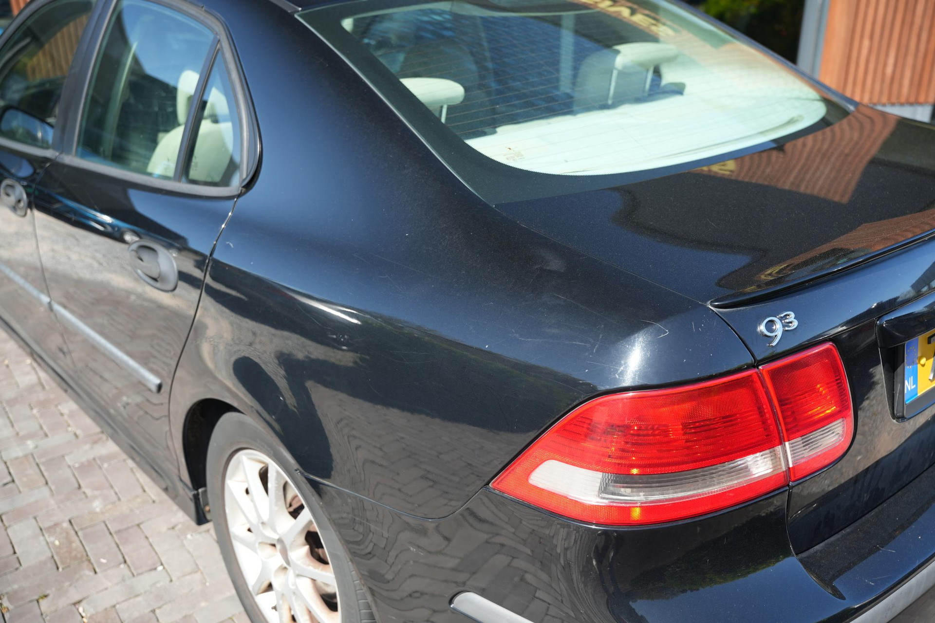 Saab 9-3 Sport Sedan 1.8t Vector 2004 Black (170) 10